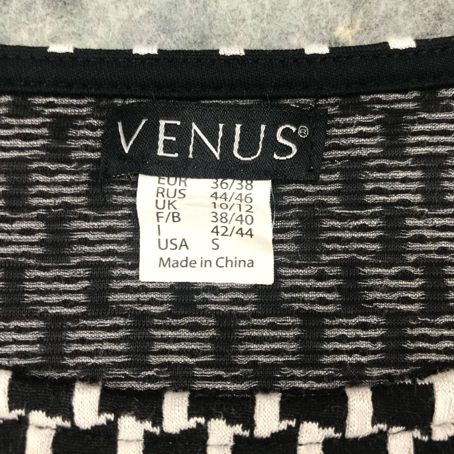 Venus Venus Dress Womens Geometric Pockets Half Sleeve Knee Length Black White XS S M L Size S / US 4 / IT 40 - 3 Thumbnail