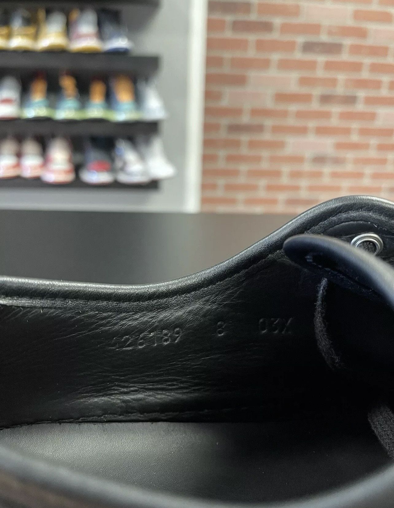 Gucci Size 8 - Gucci GG Mono Canvas Black Leather 426189 Size US 8 / EU 41 - 9 Thumbnail