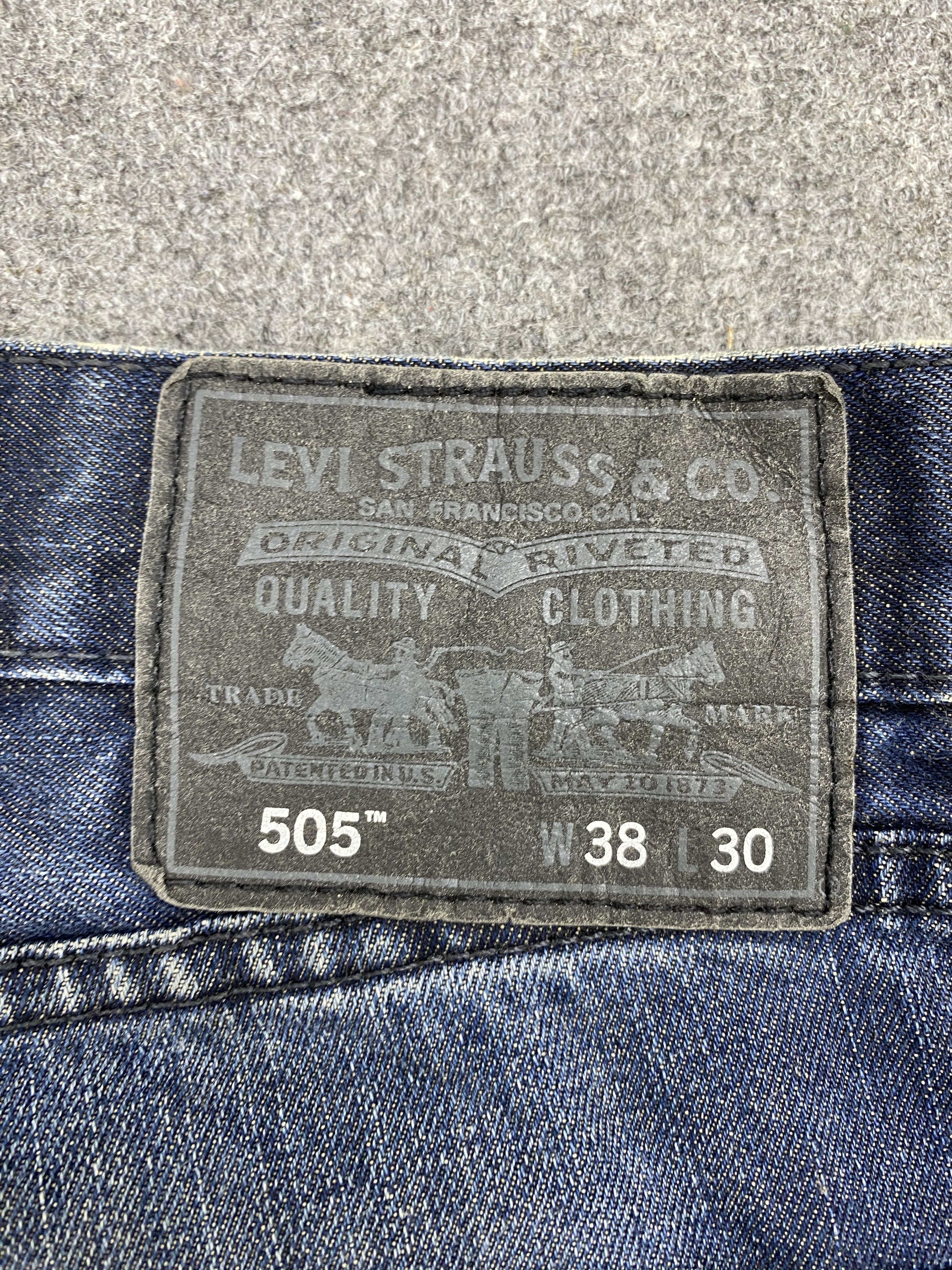 Levi's Vintage Dirty Levis 505 Faded Blue Jeans S0037 Size US 40 / EU 56 - 5 Thumbnail