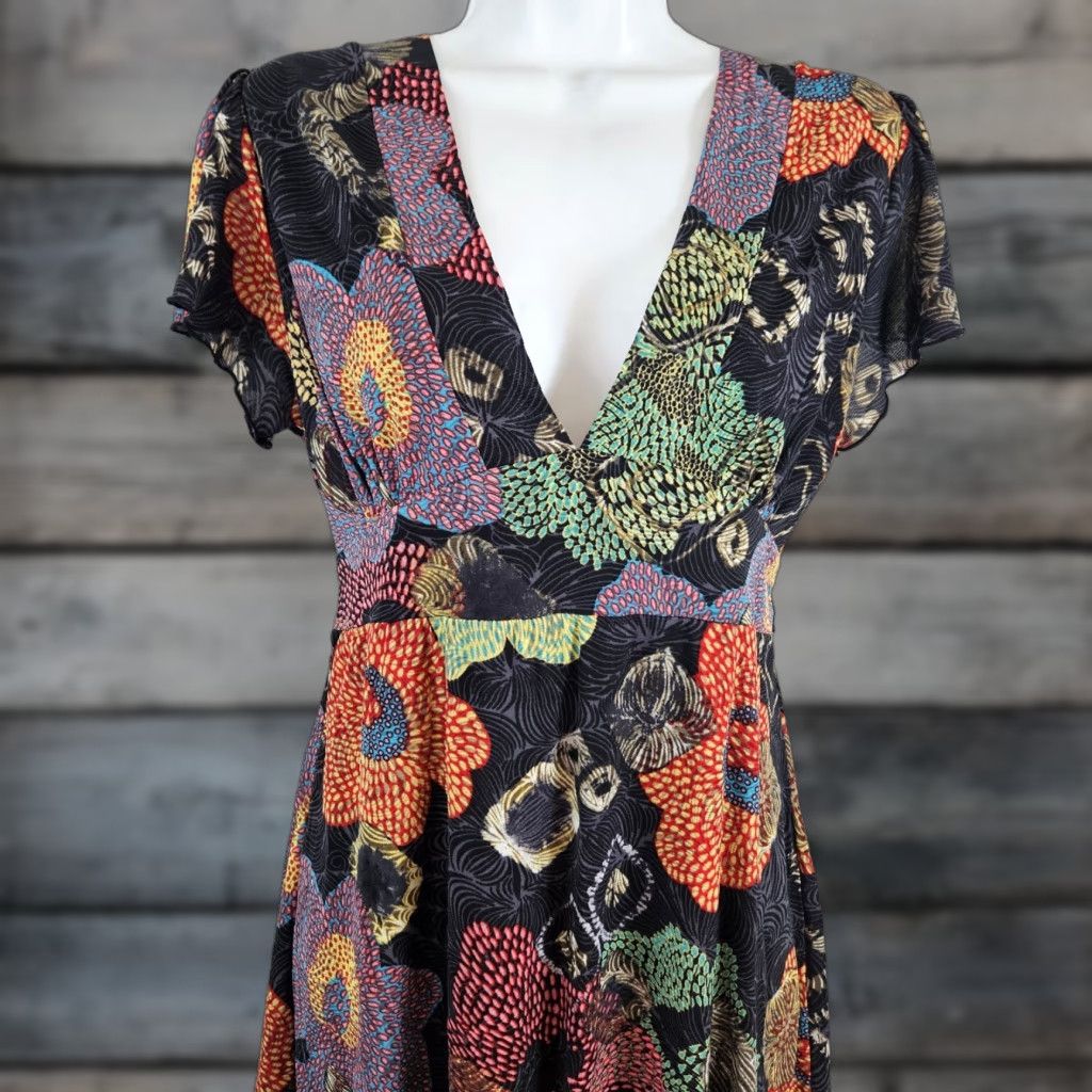 Endless Endless Knot Art Womens Dress Sz Large Black Red Floral V-Neck Short Sleeve Size 36" / US 14 / IT 50 - 1 Thumbnail