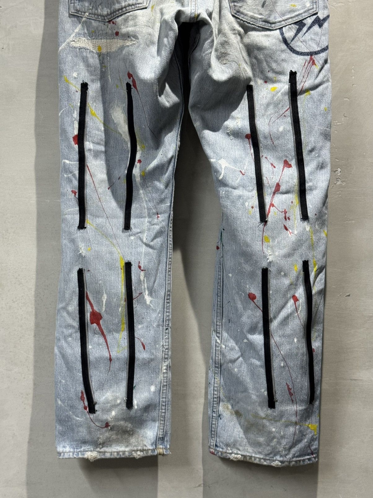 Fragment Design × Levi's Heavily Distressed Levis 505 x Fragment Design Selvedge Jean Size US 36 / EU 52 - 8 Thumbnail