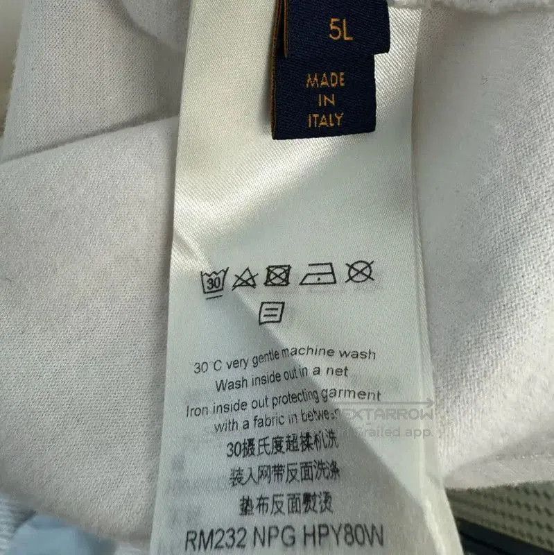 Louis Vuitton Louis Vuitton White XXL Men's T. Size US XXL / EU 58 / 5 - 5 Thumbnail