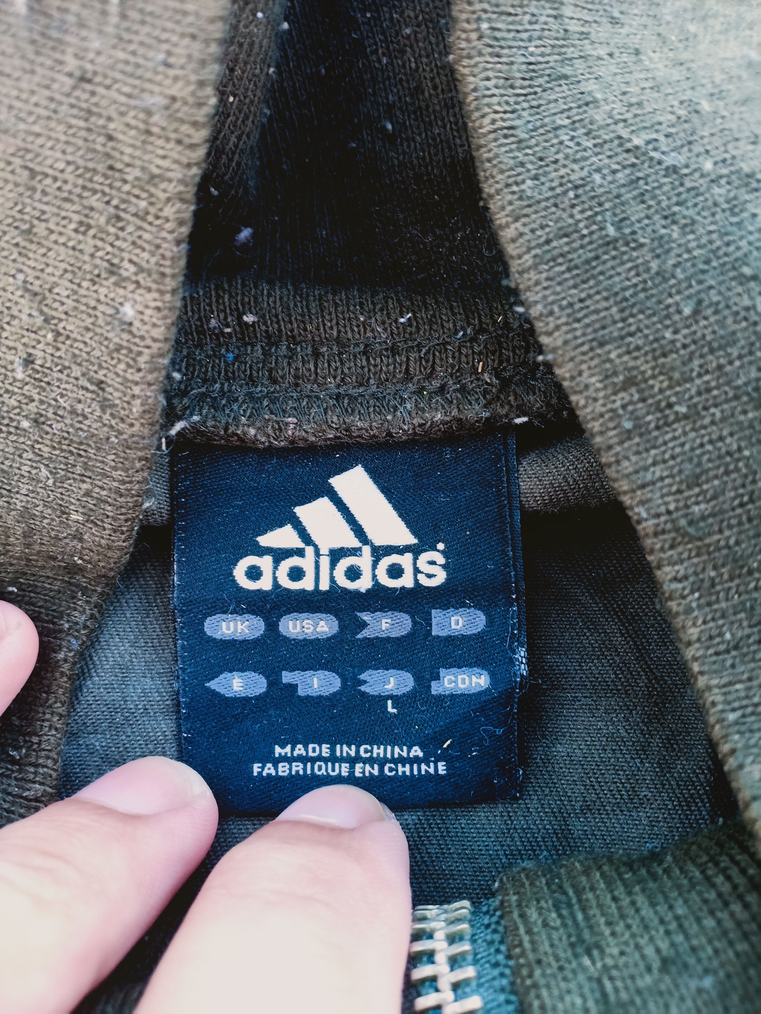 Adidas ADIDAS distressed jacket Size US L / EU 52-54 / 3 - 7 Thumbnail