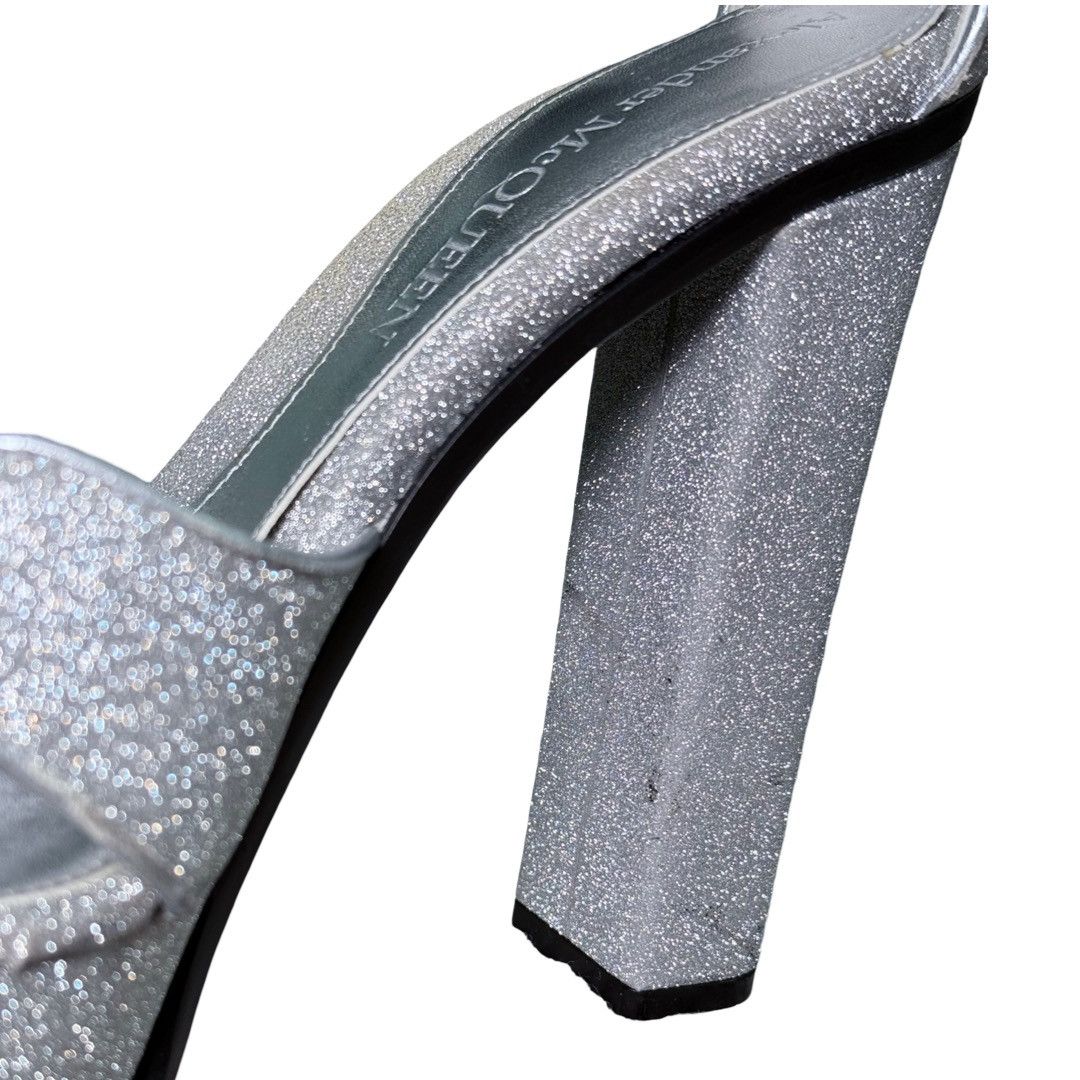 Alexander McQueen Alexander McQueen Butterfly Ankle Strap Platform Heels Size US 9 / IT 39 - 6 Thumbnail