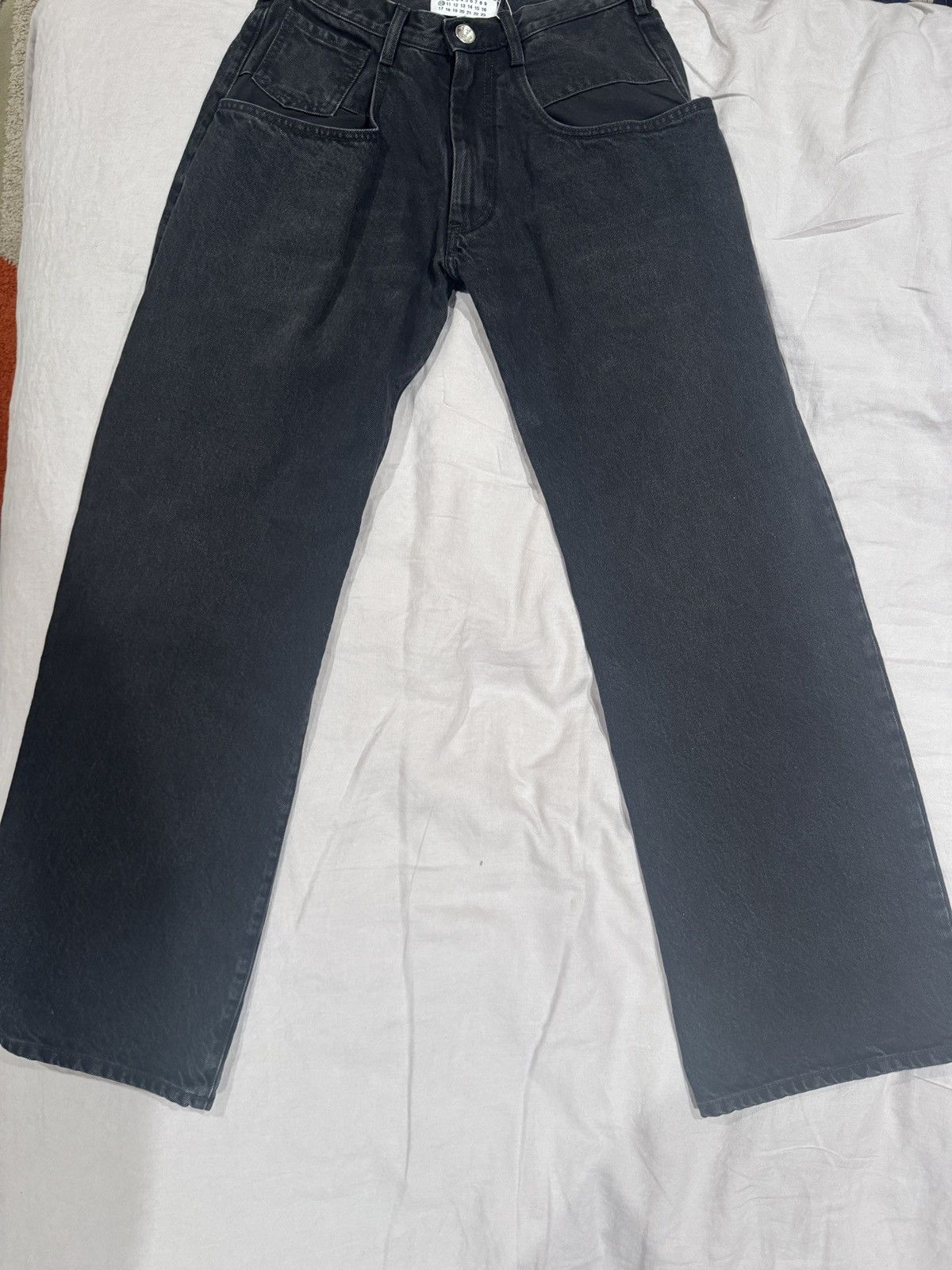 Maison Margiela Maison Margiela Straight Jeans With Contrasted Pockets Black Size US 31 - 1 Thumbnail