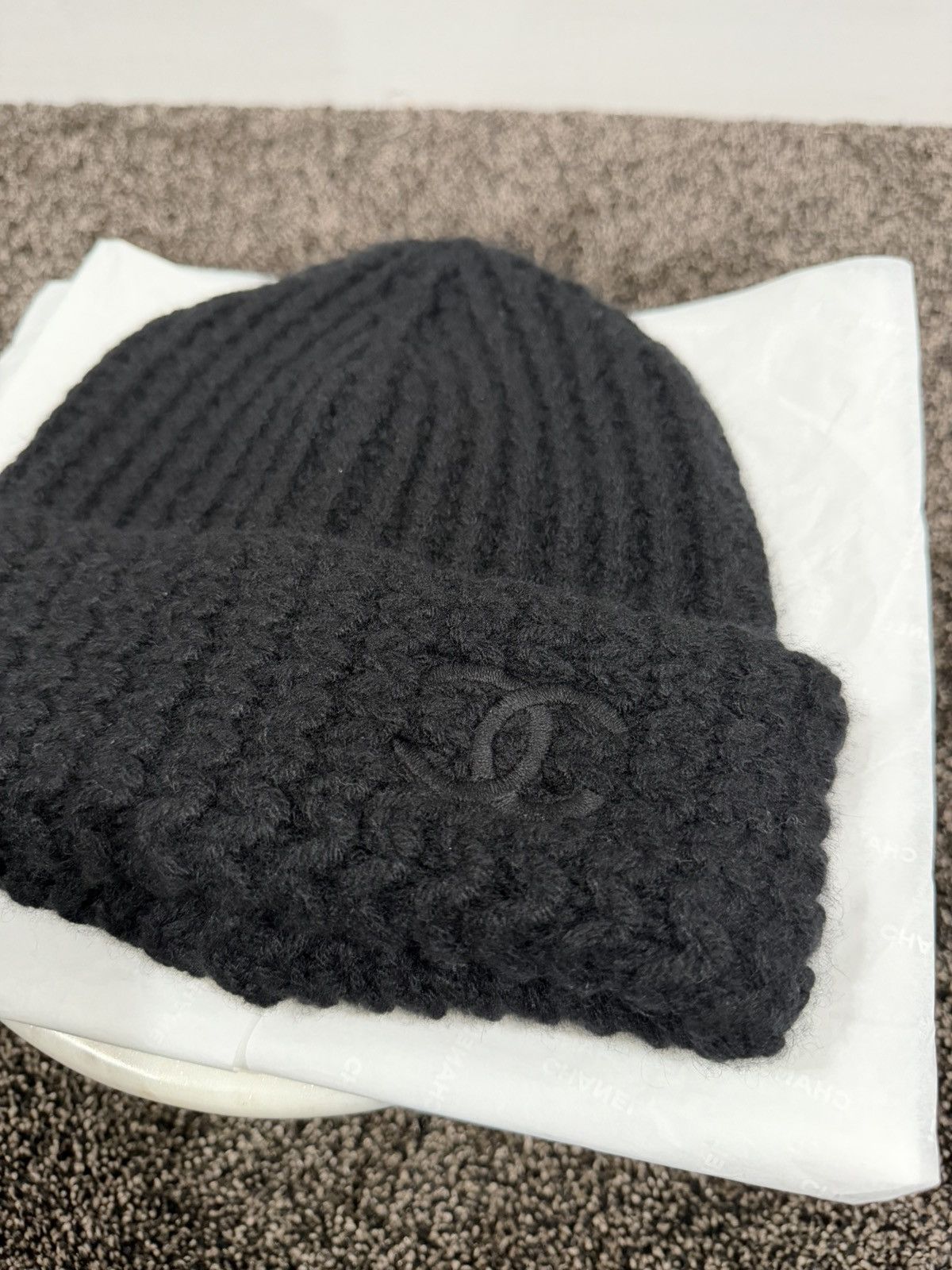 Chanel Chanel Cashmere Triple Black Big CC Logo Knit Beanie Hat Size ONE SIZE - 2 Thumbnail