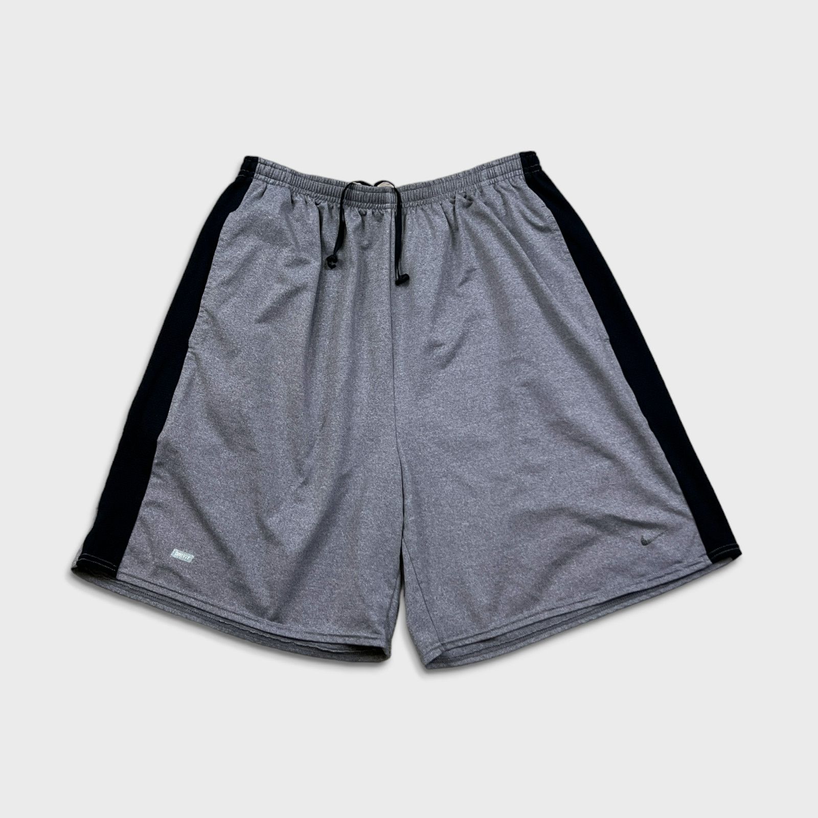 Nike × Vintage Vintage Nike Team Sports Shorts Swoosh Dri Fit Pocketed 90s Size US 30 / EU 46 - 1 Thumbnail