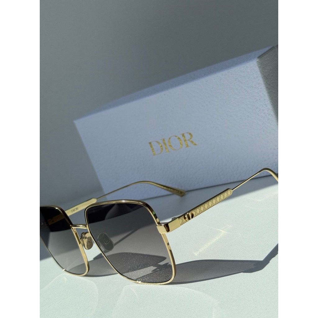 Dior NEW Dior Cannage S1U Metal Square Sunglasses in Gold Grey Size ONE SIZE - 5 Thumbnail