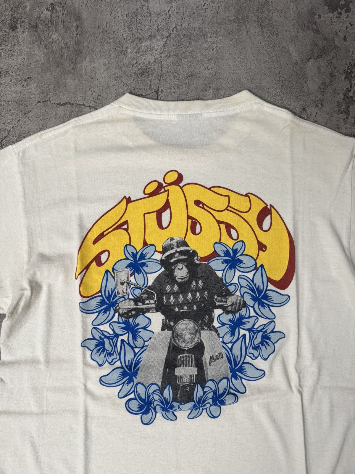 Stussy VINTAGE 00’S STUSSY CHIMPANZEE RIDING MOTORCYCLE T-SHIRT Size US S / EU 44-46 / 1 - 2 Thumbnail