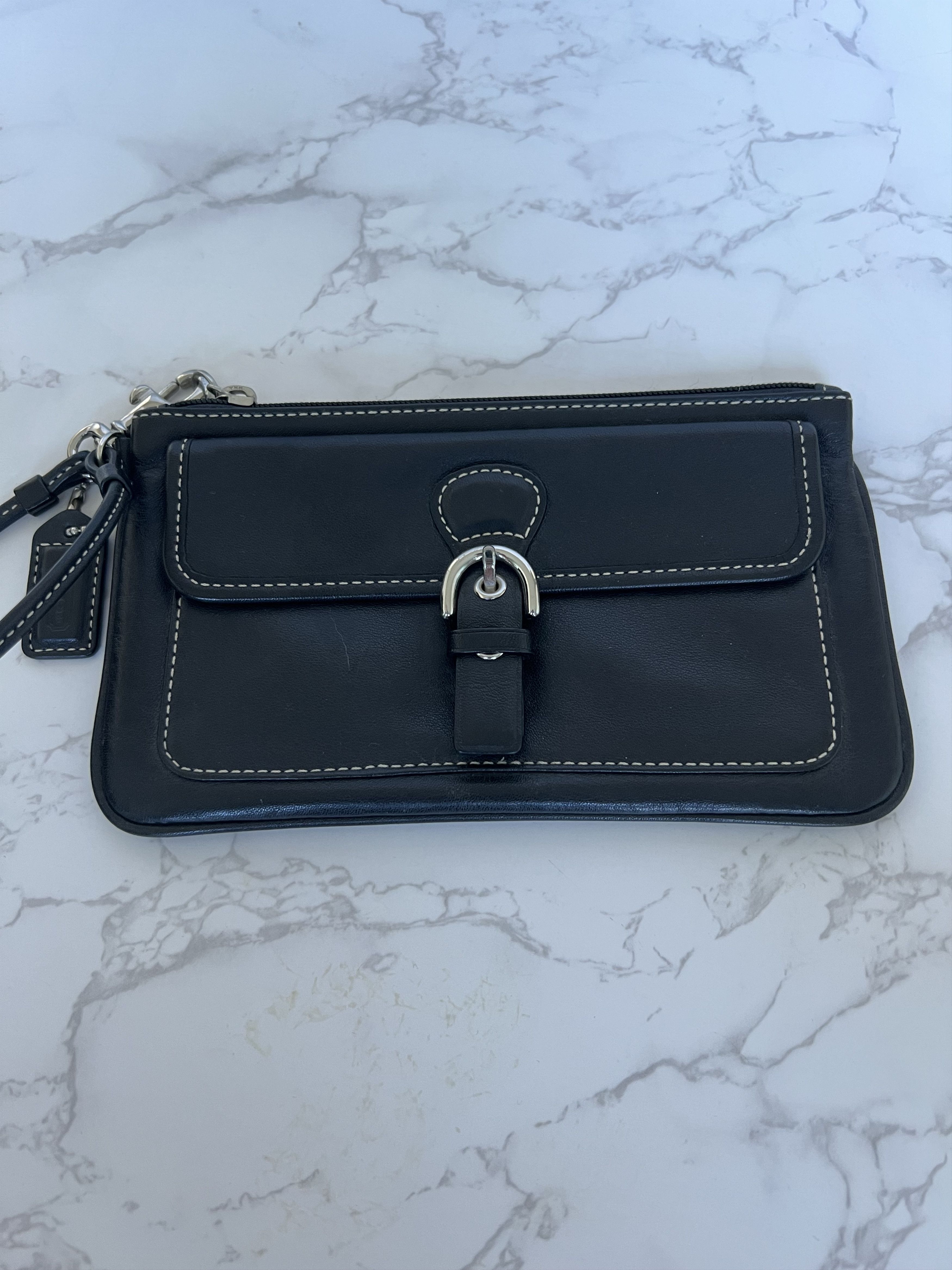 Coach Coach Black Leather Wristlet - NWT Size ONE SIZE - 6 Thumbnail