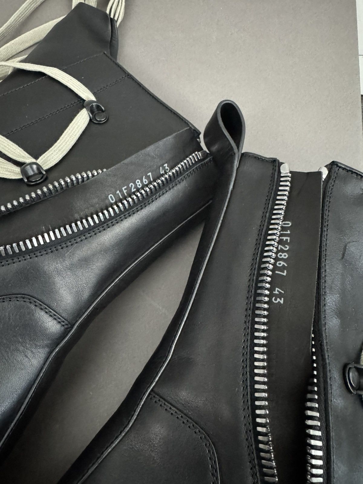 Rick Owens RICK OWENS TEMPLE BLACK MEGALACED MEGA TRACTOR BOOTS Size US 10 / EU 43 - 9 Thumbnail
