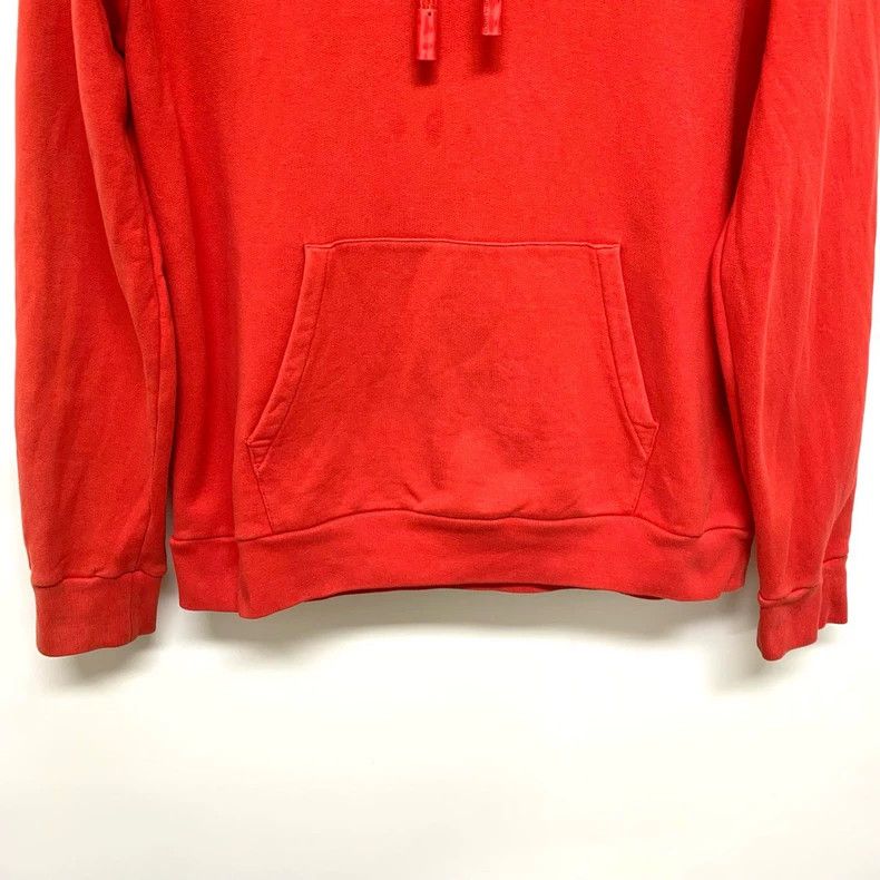 Louis Vuitton Louis Vuitton size 4l Red graffiti logo hooded sweatshirt Size US M / EU 48-50 / 2 - 4 Thumbnail
