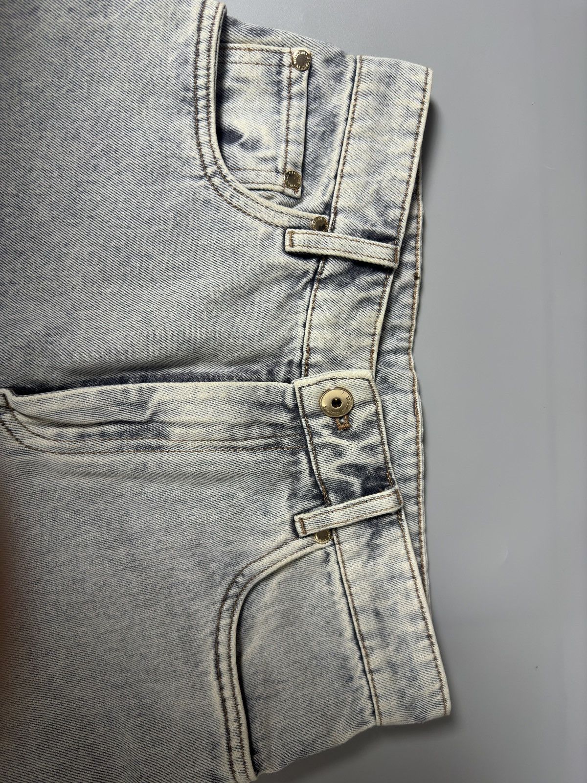Brunello Cucinelli Brunello Cucinelli — Washed Denim Jeans Size 28" / US 6 / IT 42 - 4 Thumbnail