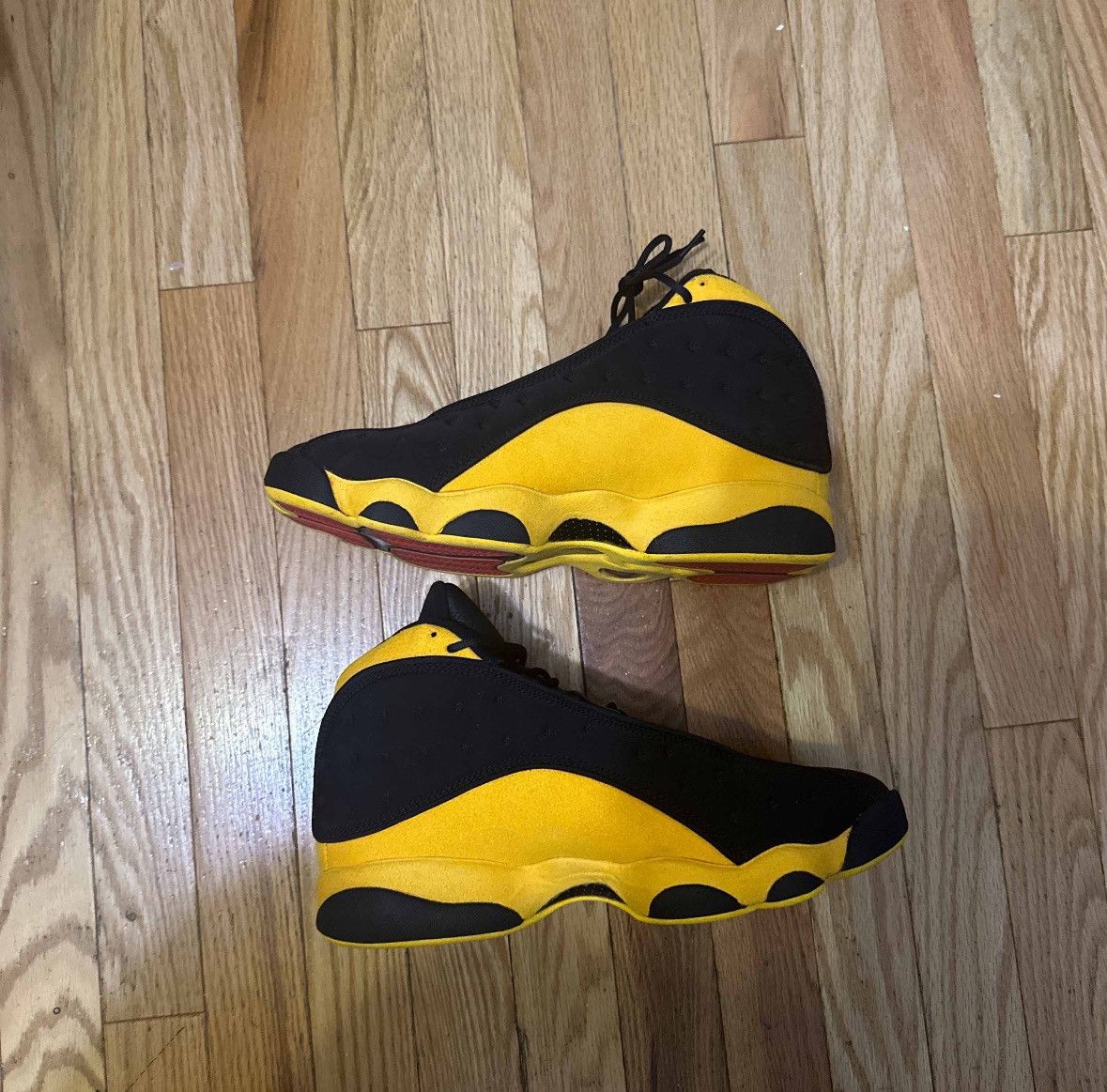 Jordan Brand Jordan 13 Melo exclusives “2002” Size US 10.5 / EU 43-44 - 2 Thumbnail