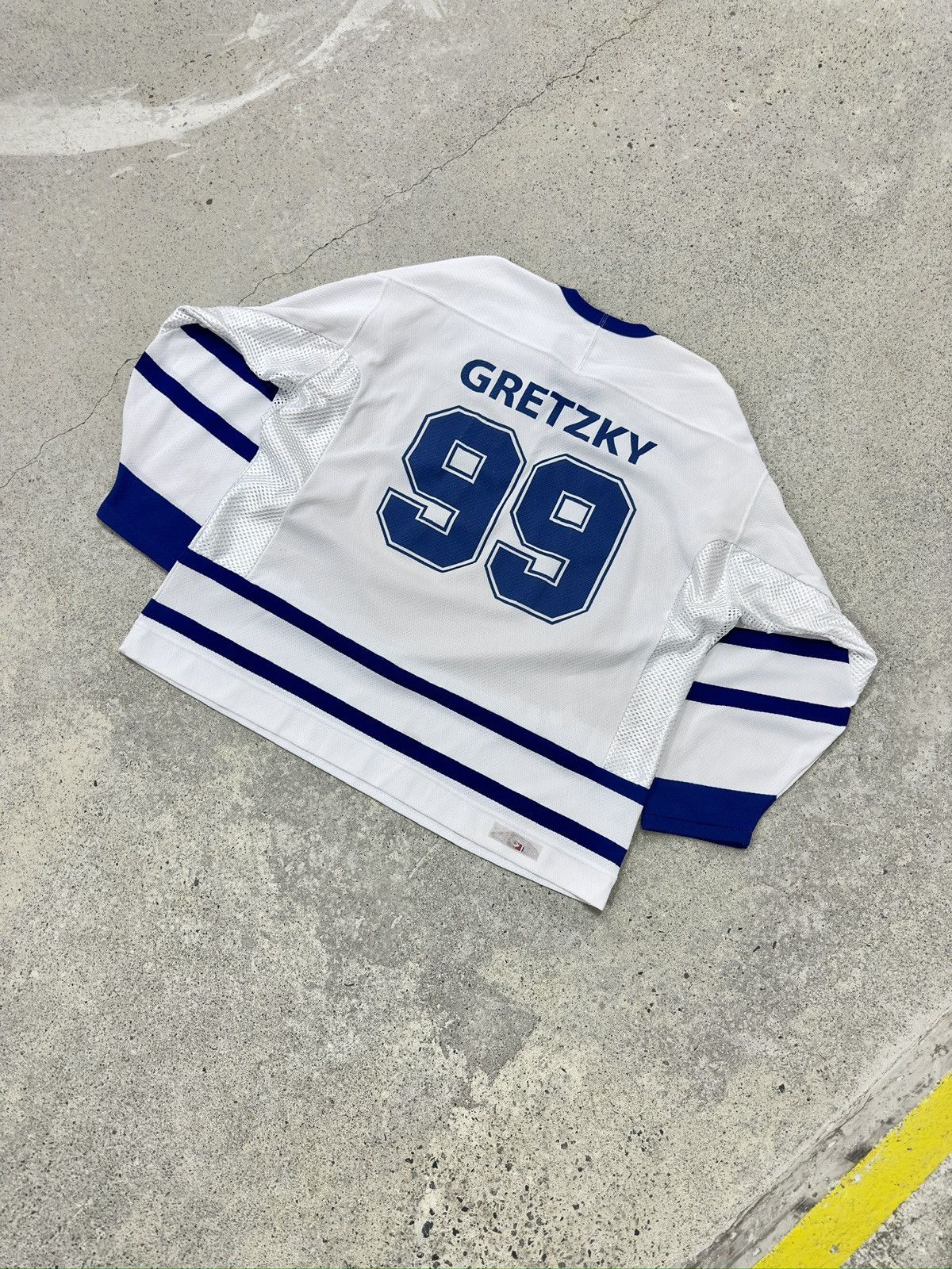 image of Ccm x Ford Wayne Gretzky X Ford Jersey 99 in Blue White, Men's (Size 2XL)