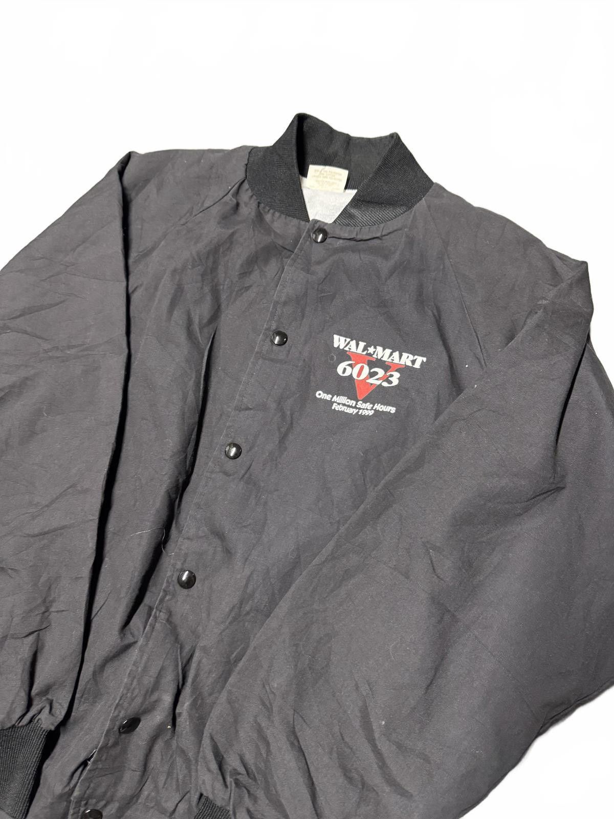 Auburn Sportswear Vintage Wal-Mart Safety First Bomber Jacket Size US L / EU 52-54 / 3 - 3 Thumbnail
