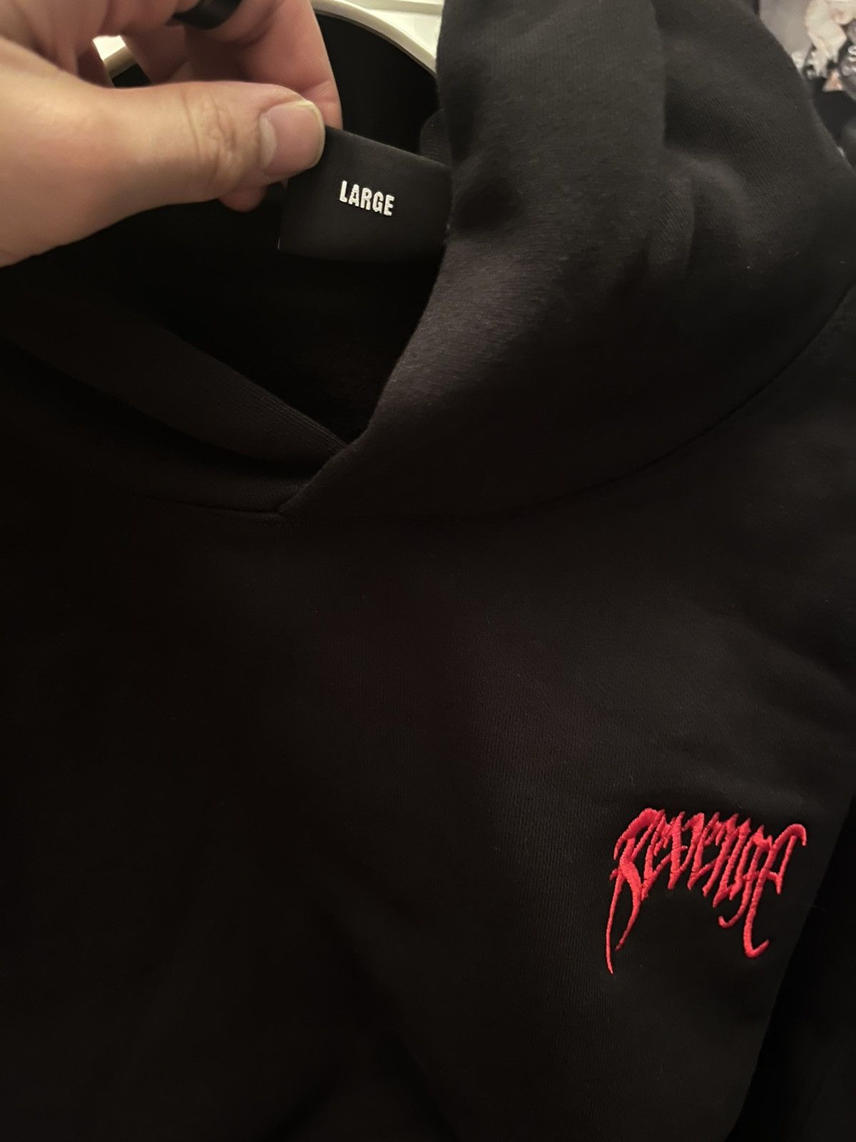 Revenge Revenge BLACK/RED EMBROIDERED BASIC HOODIE Size US L / EU 52-54 / 3 - 3 Thumbnail