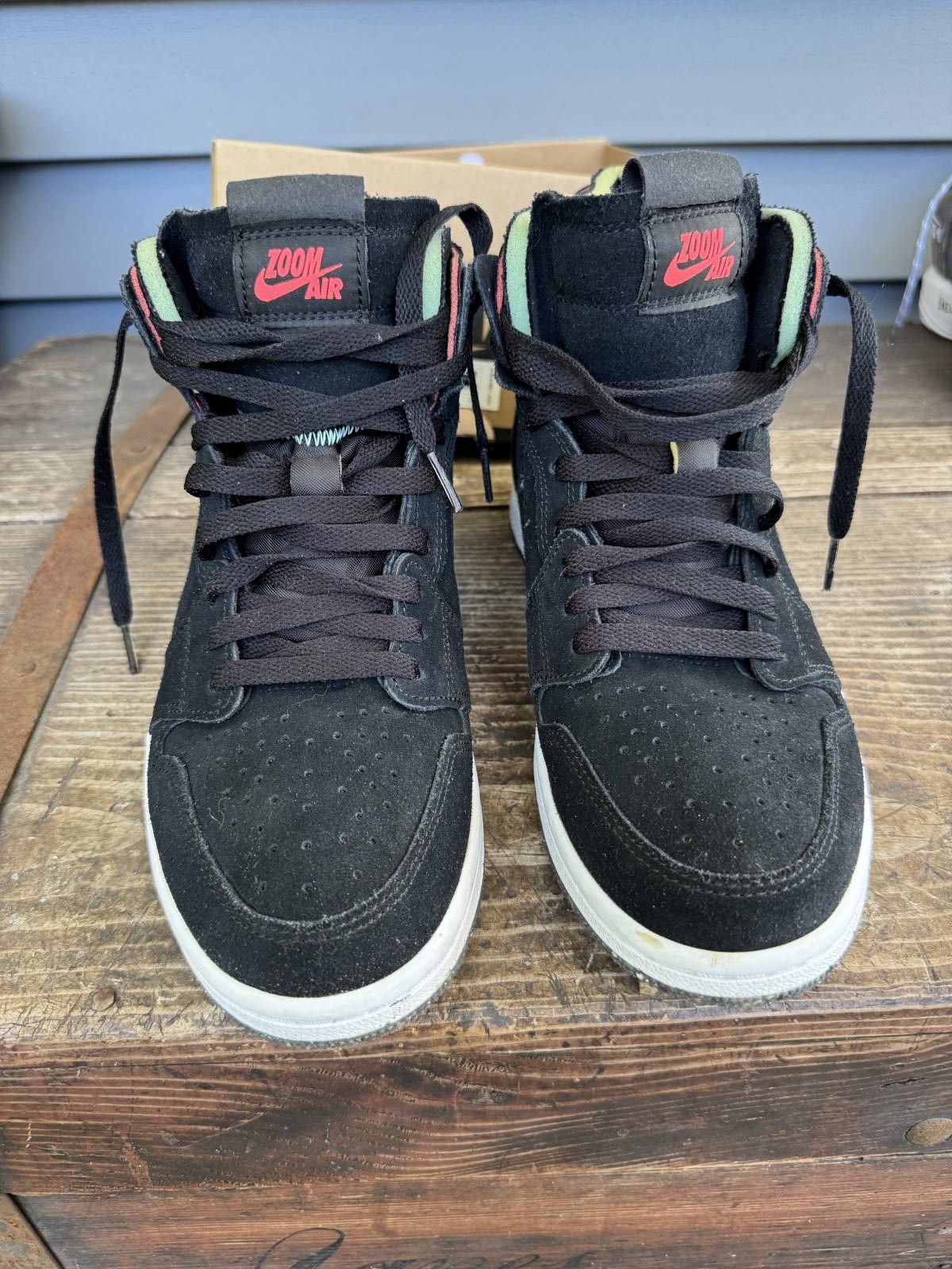 Jordan Brand Air Jordan 1 Zoom CMFT Comfort High Court Purple CT0978-005 Size US 8 / EU 41 - 2 Thumbnail