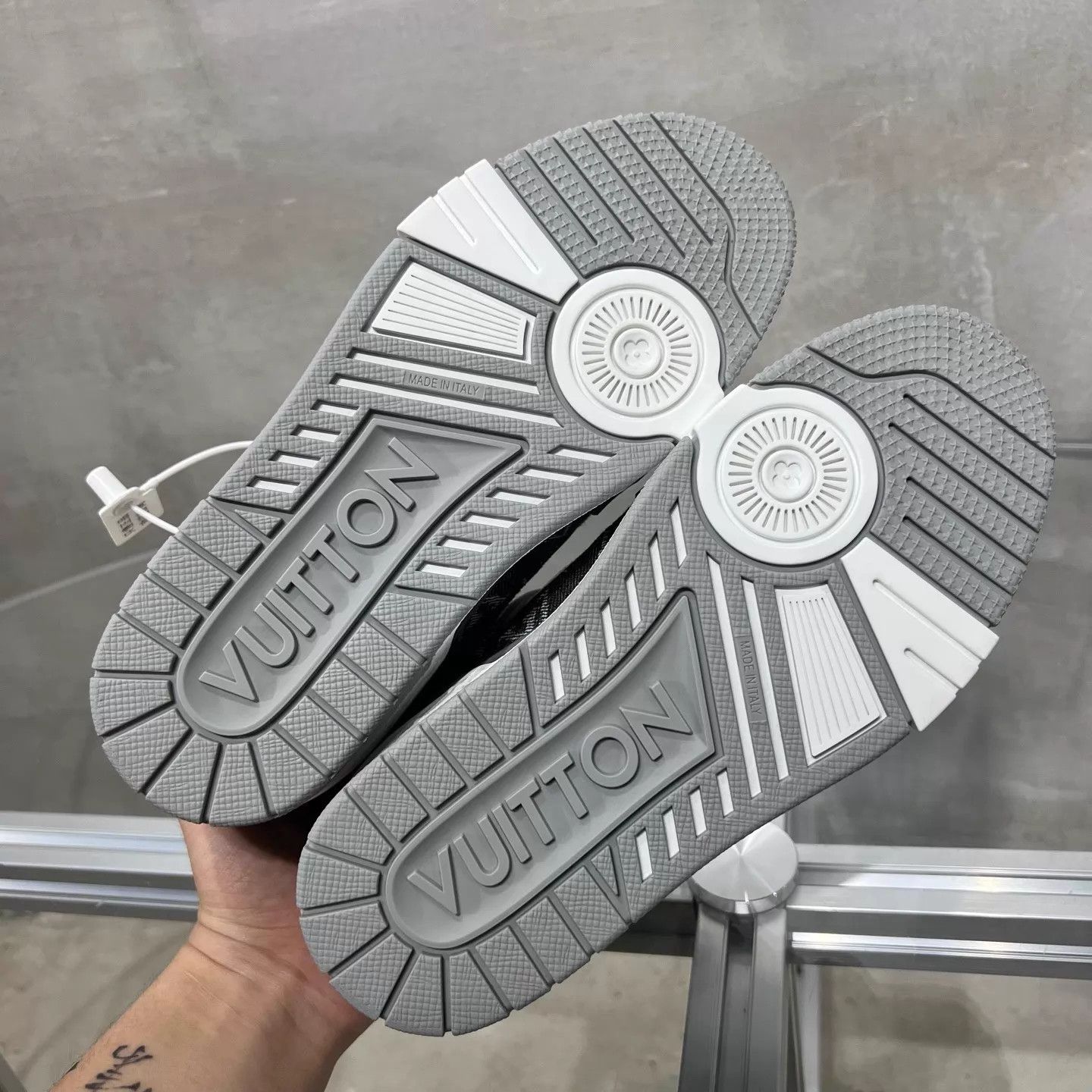 Louis Vuitton LV Trainer Gray White Denim UK2/36 New Tried On Once Size US 5.5 / IT 35.5 - 7 Thumbnail