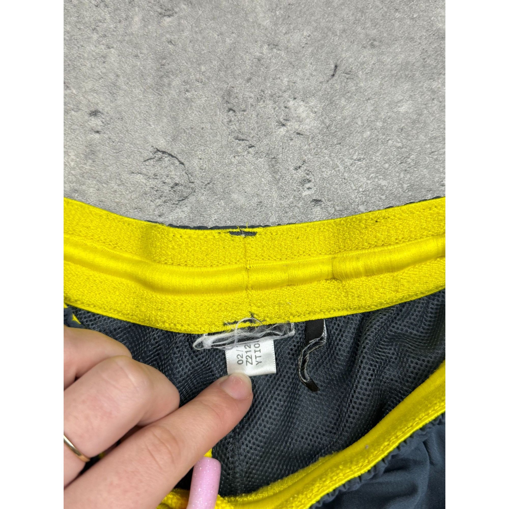 Adidas ADIDAS Grey Technical Tracksuit Bottoms • Adjustable Cuffs • Size US 30 / EU 46 - 9 Thumbnail