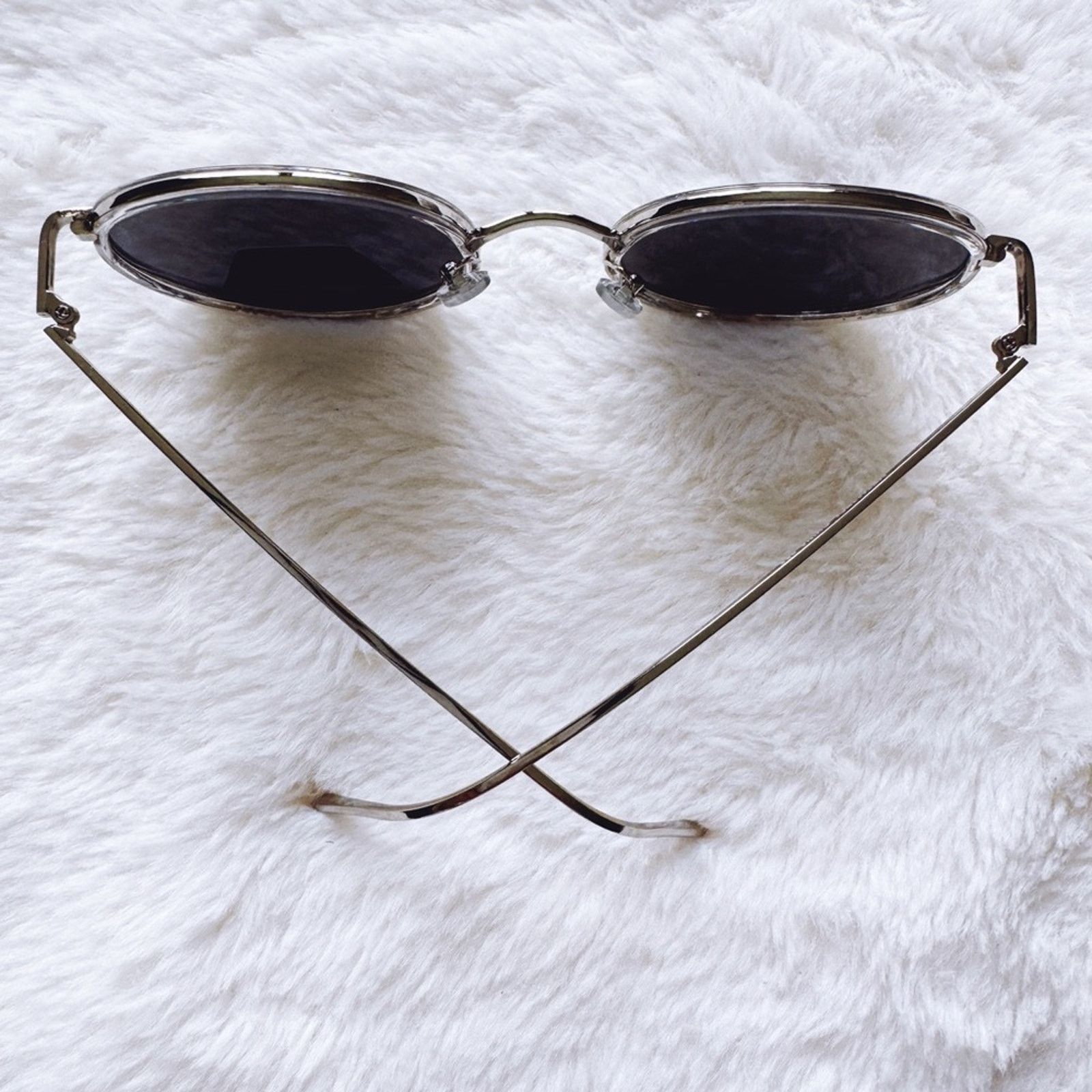 Other Debra Black w/ Silver Rims Round Sunglasses Size ONE SIZE - 10 Thumbnail