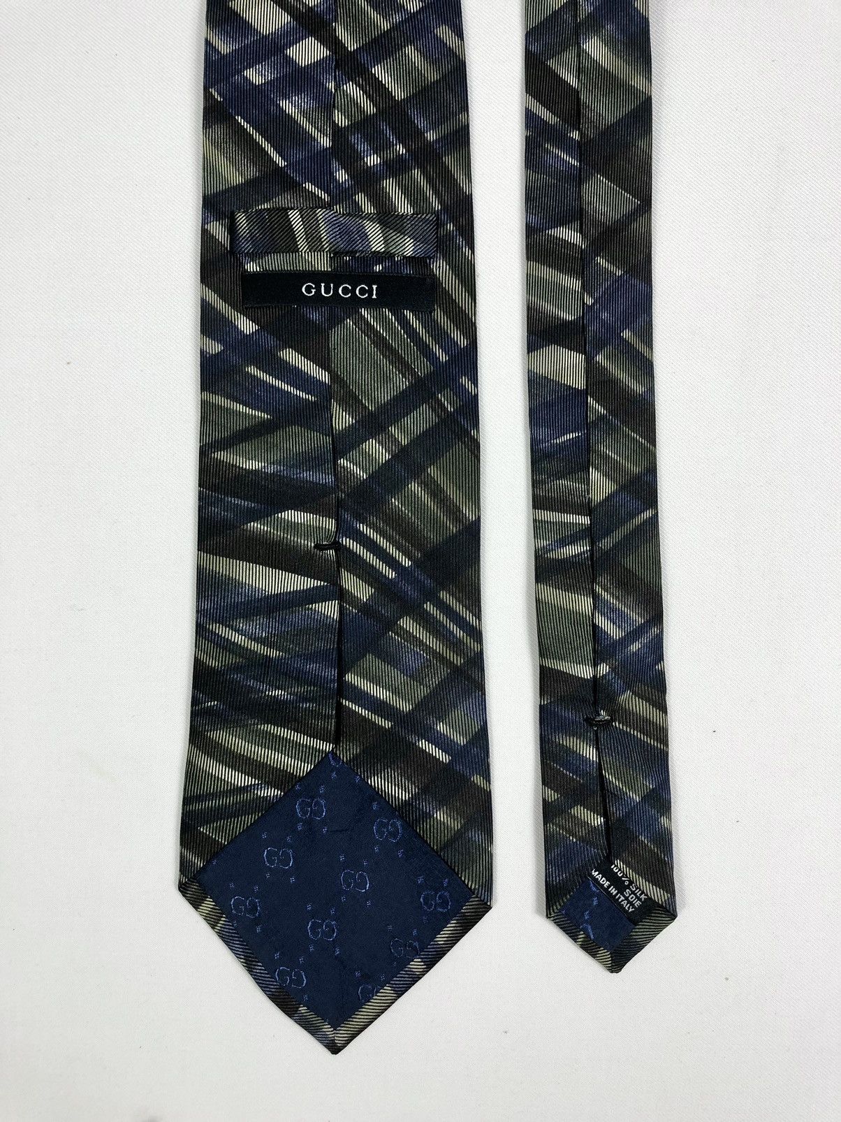Gucci Rare Gucci Abstract Silk Tie Made in Italy Size ONE SIZE - 6 Thumbnail