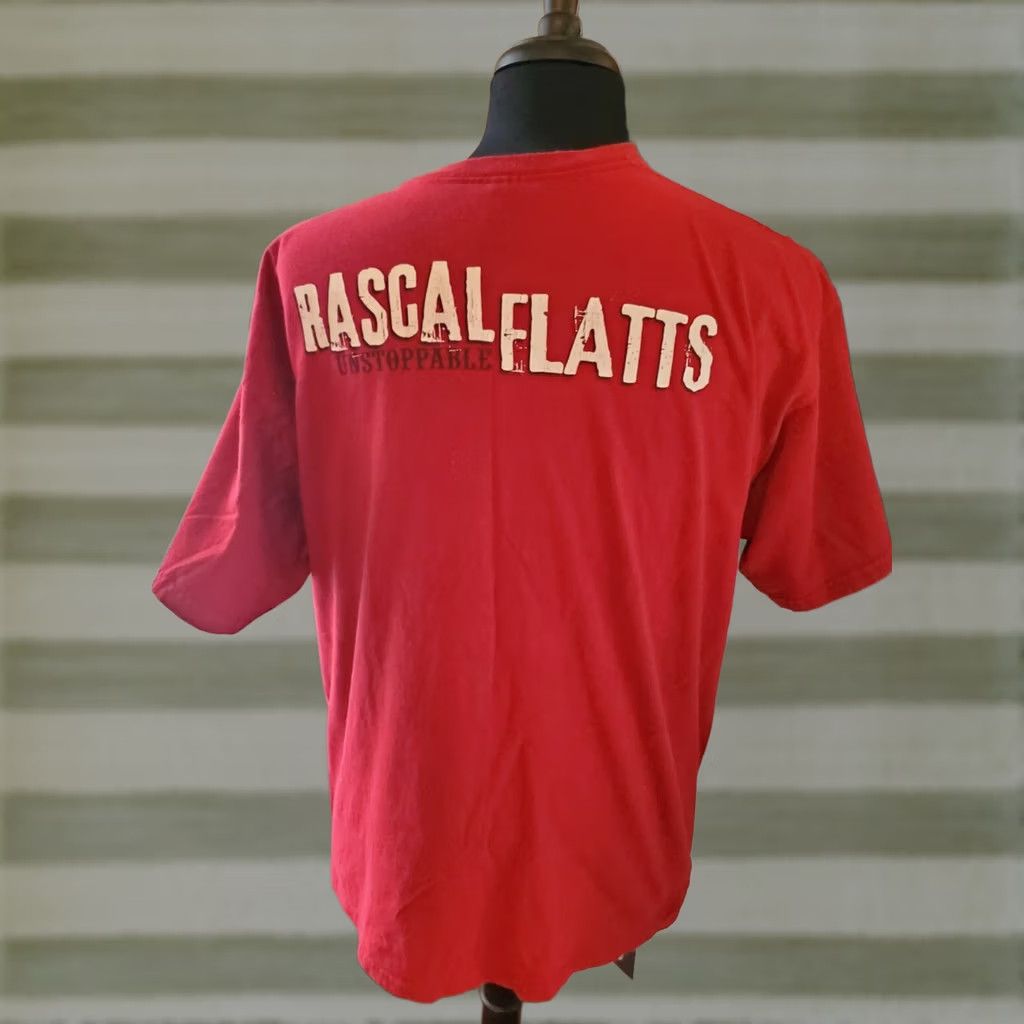Gildan Rascal Flatts Unstoppable T-shirt Men XL Graphic Tee Crew Neck Red 100% Cotton Short Sleeve Gildan Music Band Size US XL / EU 56 / 4 - 1 Thumbnail