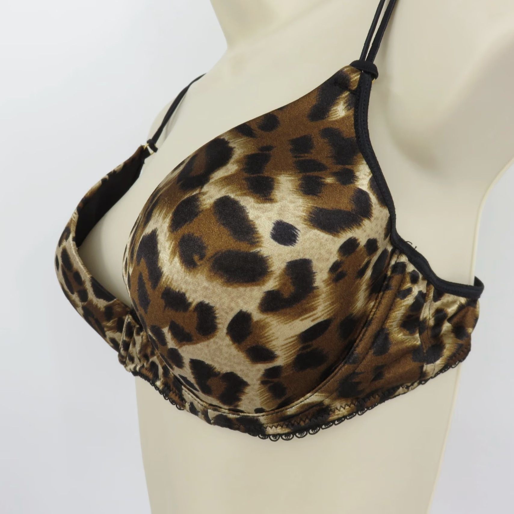 Vintage **Smart & Sexy 36C Underwire Lined Leopard Bra Scallop Trim** User: **Smart & Sexy 36C Leopard Underwire Lined Bra Scallop Trim** Size ONE SIZE - 5 Thumbnail