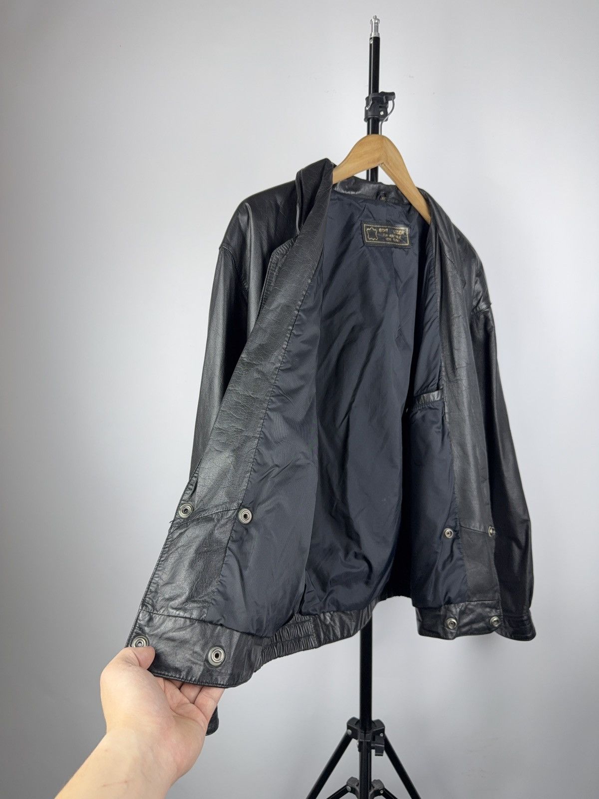 Vintage Vintage Leather Jacket Genuine Leahter bomber Moto Oldmoney Size US L / EU 52-54 / 3 - 6 Thumbnail