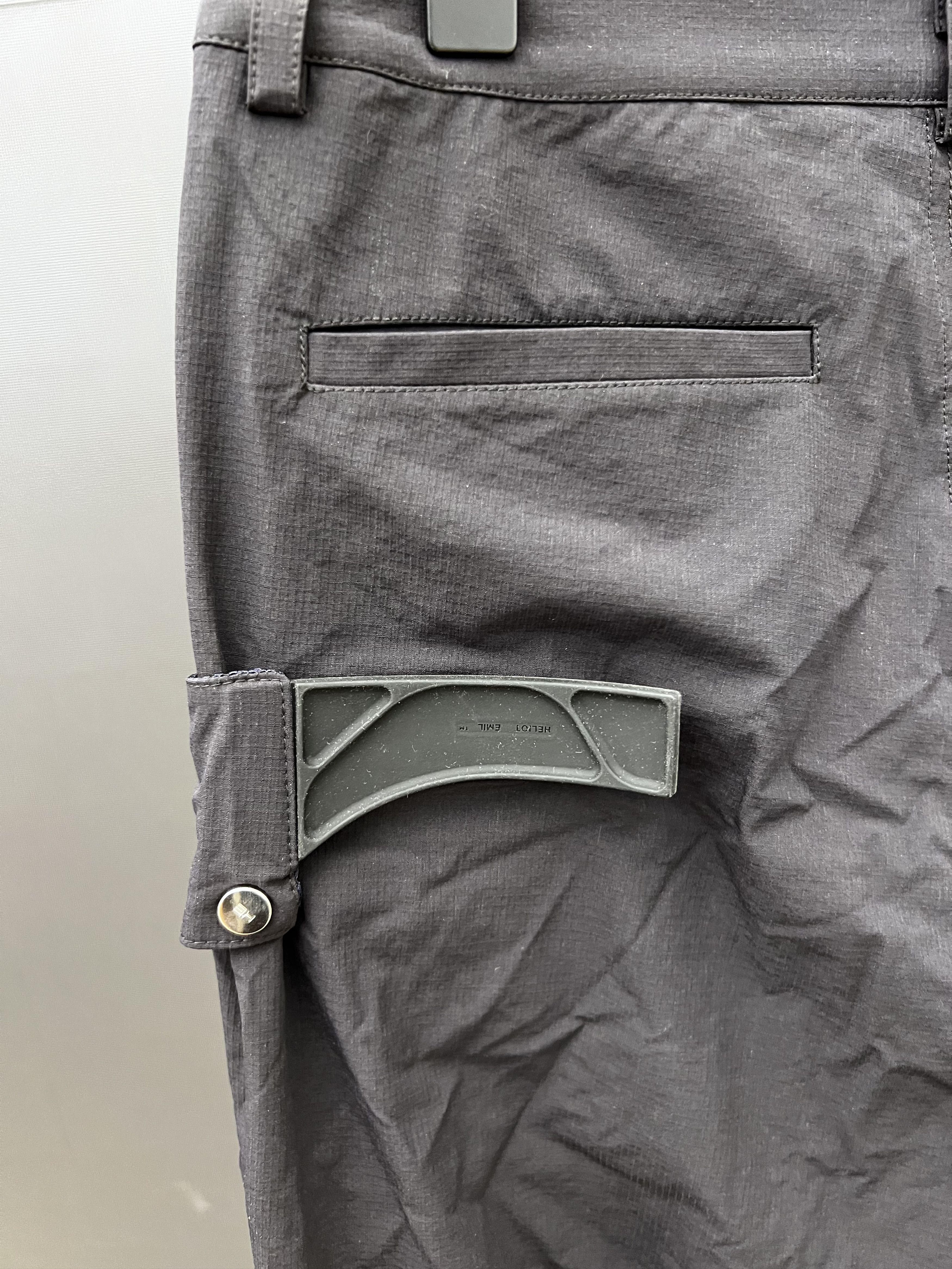 Heliot Emil TECH PANTS WITH RUPPER STRAP Size US 32 / EU 48 - 3 Thumbnail
