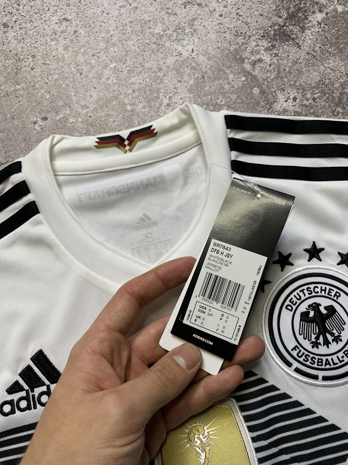 Adidas Germany 2017 2018 home Adidas jersey soccer deutschland kit Size US S / EU 44-46 / 1 - 3 Thumbnail