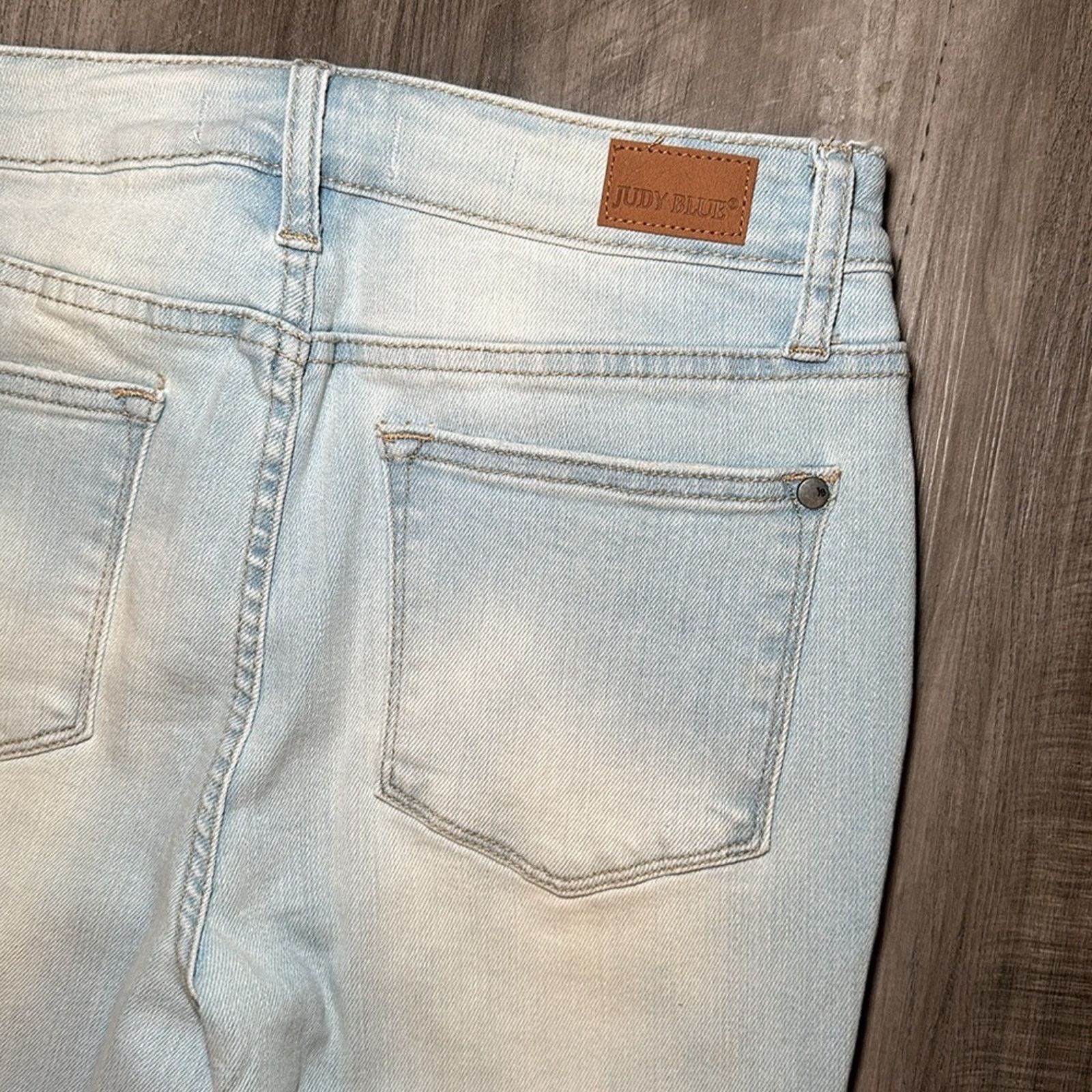 Judy Blue Judy Blue Skinny Fit Capri Jeans - 7/28 Size 28" / US 6 / IT 42 - 4 Thumbnail