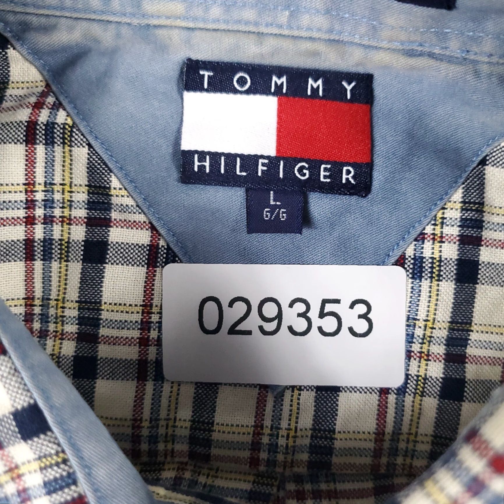 Tommy Hilfiger Tommy Hilfiger Shirt Mens Large Blue Beige Plaid Button-Up Long Sleeve Casual Designer Shirt Mens L Blue Beige Plaid Size US L / EU 52-54 / 3 - 8 Thumbnail