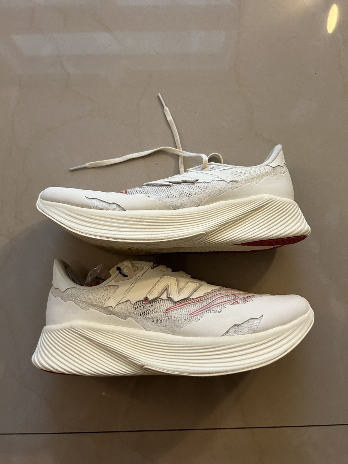 New Balance × Stone Island New balance x stone island fuel cell Size US 10.5 / EU 43-44 - 1 Thumbnail