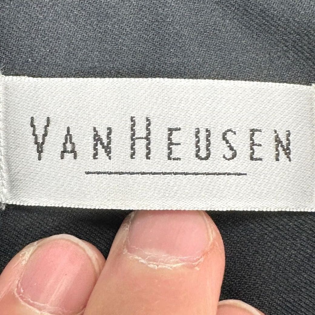 Van Heusen VINTAGE is not applicable here. Size 40R - 4 Thumbnail