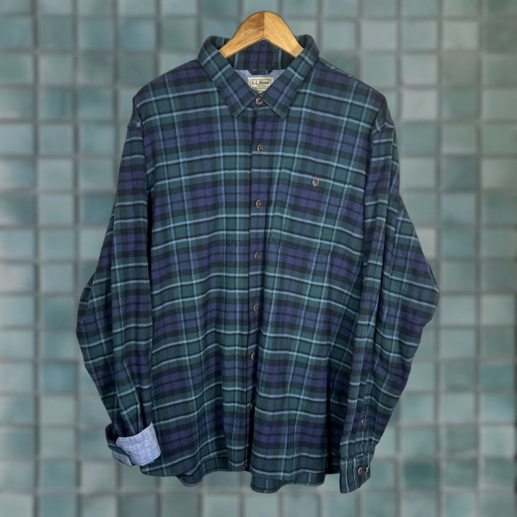 Vintage L.L. Bean Scotch Plaid Flannel Shirt XL Blue Pocket Button-Up Men's Size US XL / EU 56 / 4 - 1 Thumbnail