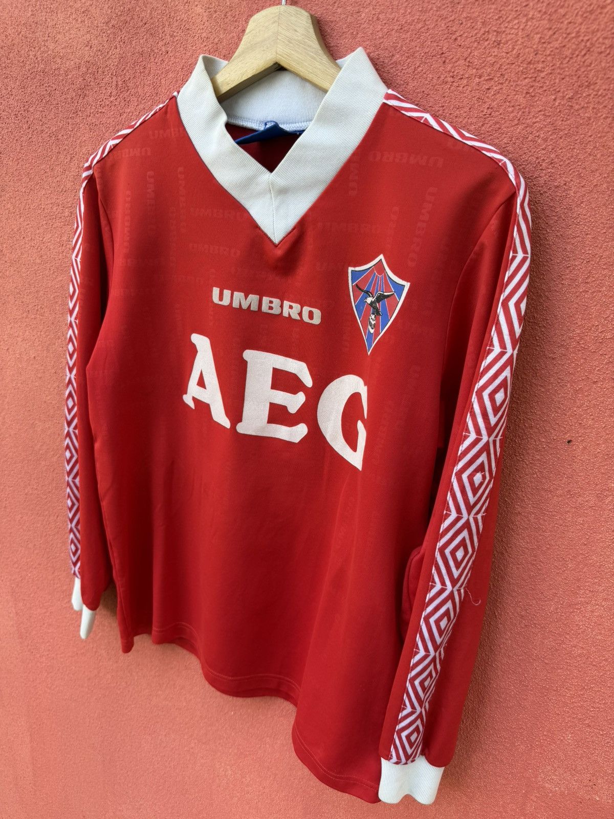 Umbro Valur FC x Number 10 Size US M / EU 48-50 / 2 - 2 Thumbnail