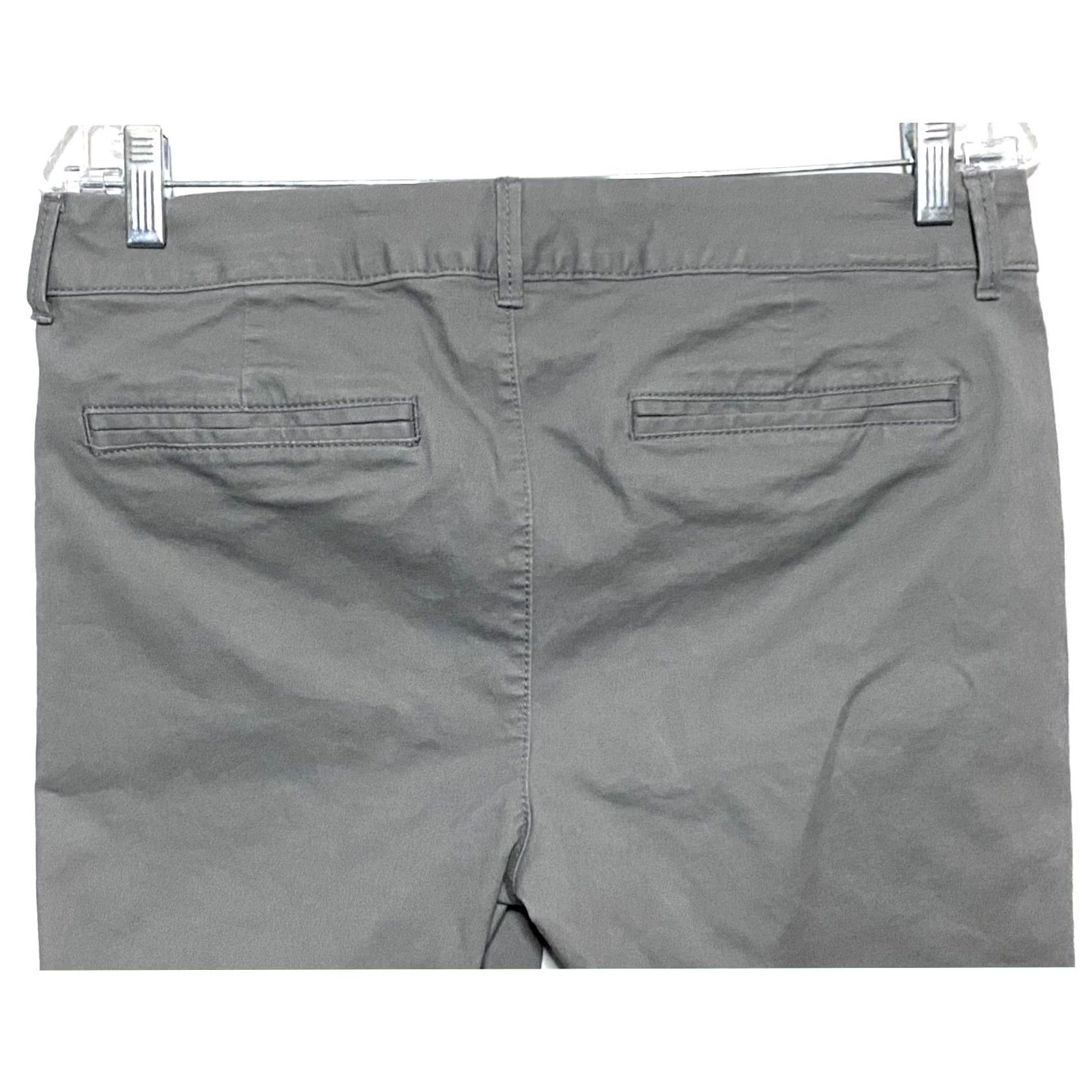 Old Navy Old Navy Chino Pants Womens 8 Regular Gray Stretch Office Preppy Classic Khakis Chinos Pants Mens? Womens Size 30" / US 8 / IT 44 - 4 Thumbnail