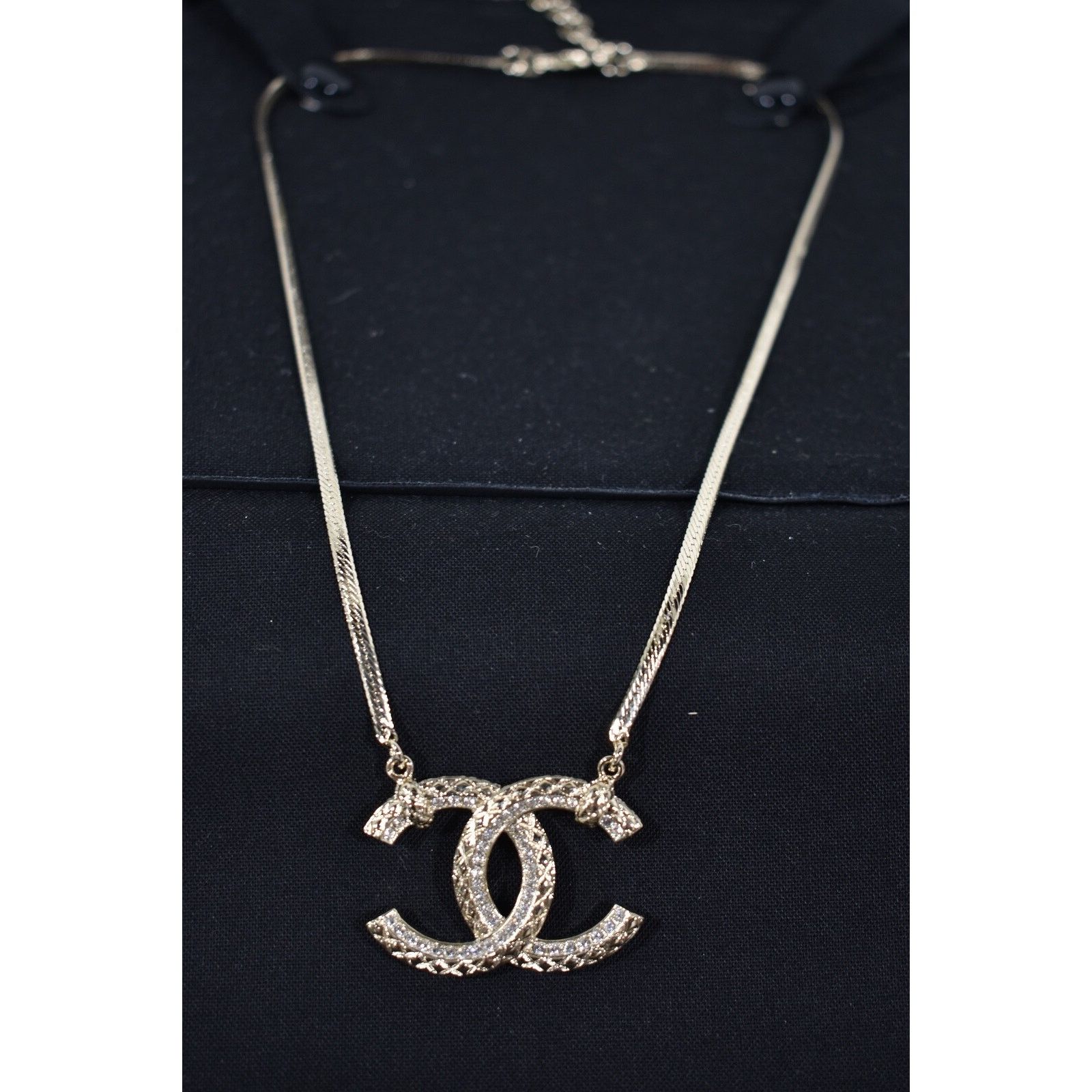 Chanel Chanel 22S Gold Metal Crystal Chain Pendant Choker Necklace Size ONE SIZE - 1 Thumbnail