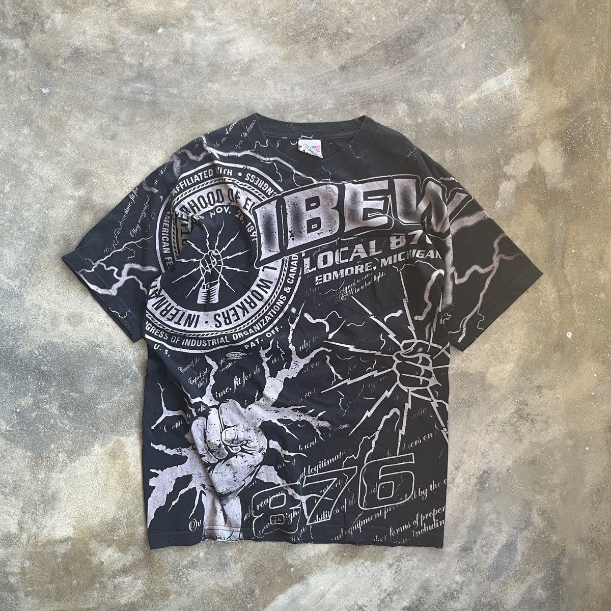 Vintage T-Shirt Vintage Bayside Ibew Big Print 876 Size US L / EU 52-54 / 3 - 1 Thumbnail