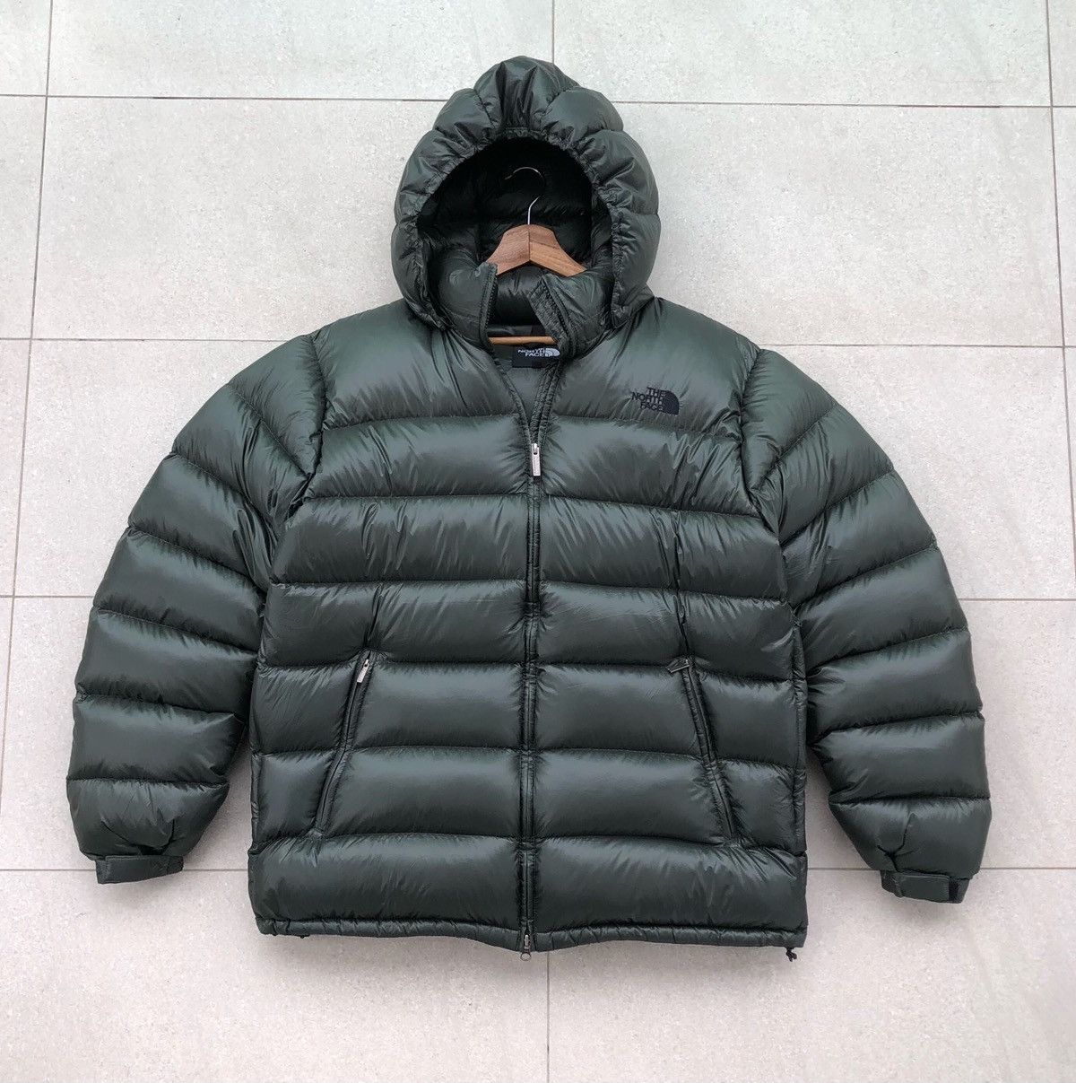 The North Face The North Face Down Jacket Full Zip Hood Green [XL] Size US XL / EU 56 / 4 - 1 Thumbnail