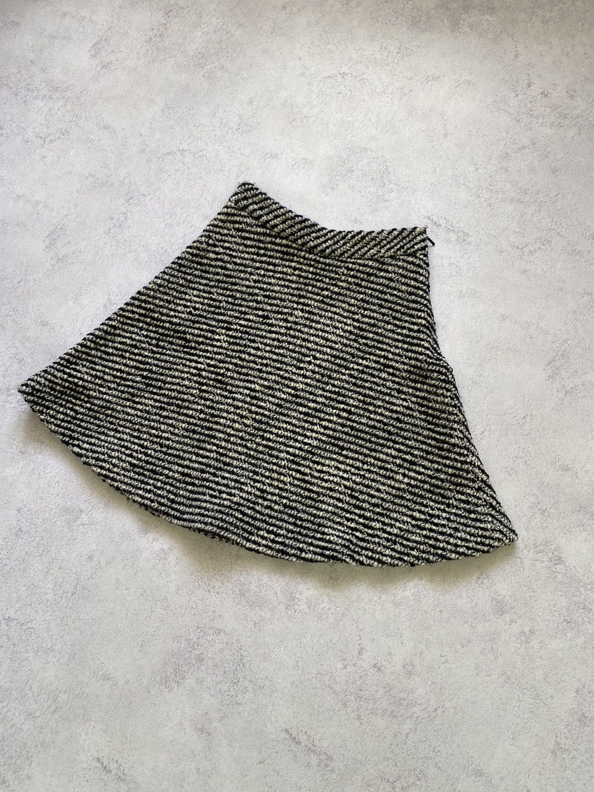 Moncler Moncler Womens Wool Black & White Mini Skirt Size 40 Size 27" / US 4 / IT 40 - 2 Thumbnail