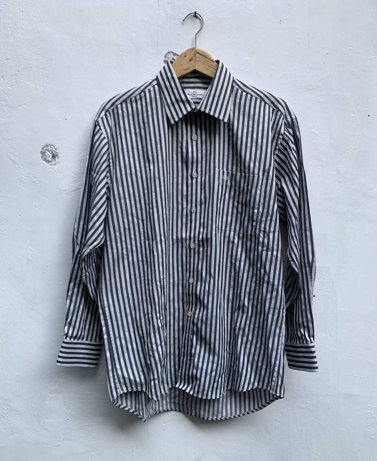 Balenciaga Vintage balenciaga striped button ups shirt Size US M / EU 48-50 / 2 - 1 Thumbnail