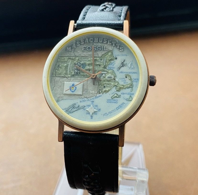 Fossil 1995 FOSSIL MASSACHUSETTS STONE WATCH BW-6761 Size ONE SIZE - 1 Thumbnail