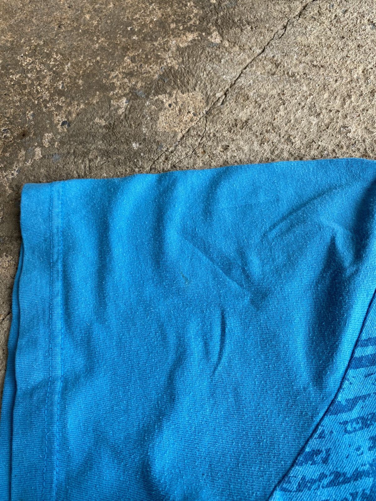 Southpole × Vintage Vintage Y2K Southpole Distressed Blue All Over Shirt Size US L / EU 52-54 / 3 - 6 Thumbnail