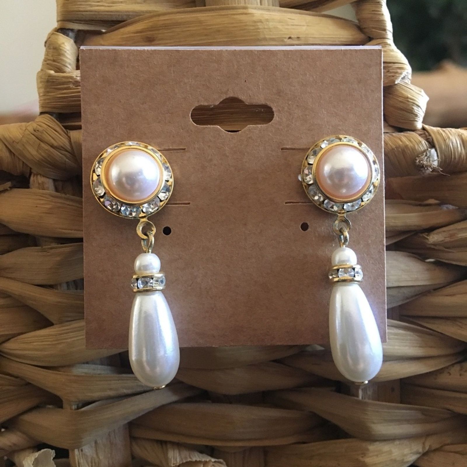 Vintage Vintage faux pearl and rhinestone dangle earrings Size ONE SIZE - 3 Thumbnail