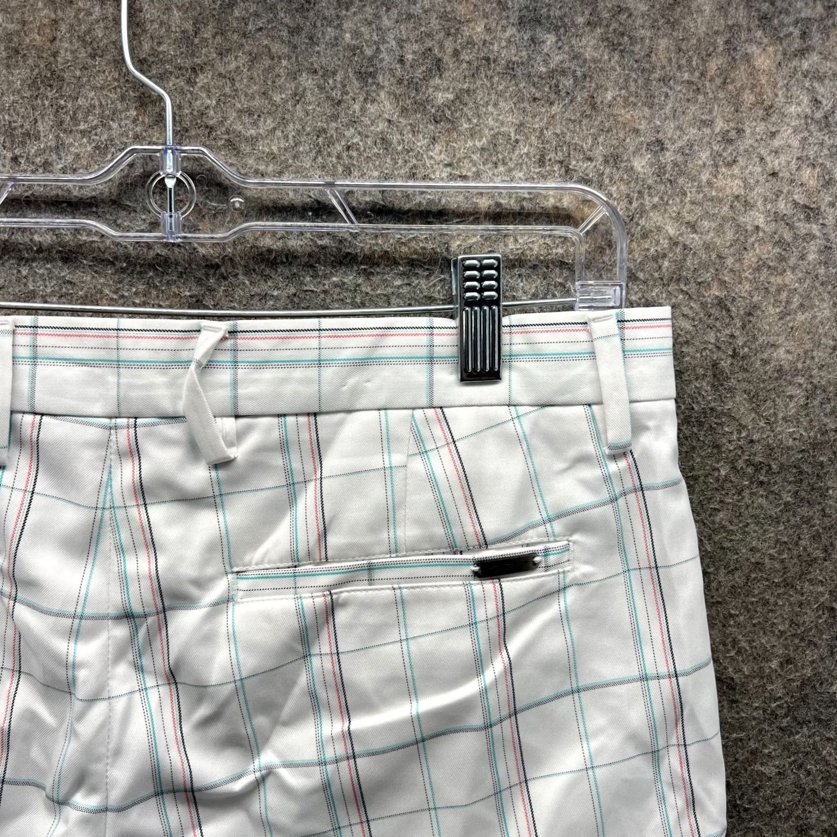 Vintage Greg Norman Shorts Mens 32 White Chino Flat Front Canvas Golf Golfer Glen Check Size US 32 / EU 48 - 7 Thumbnail