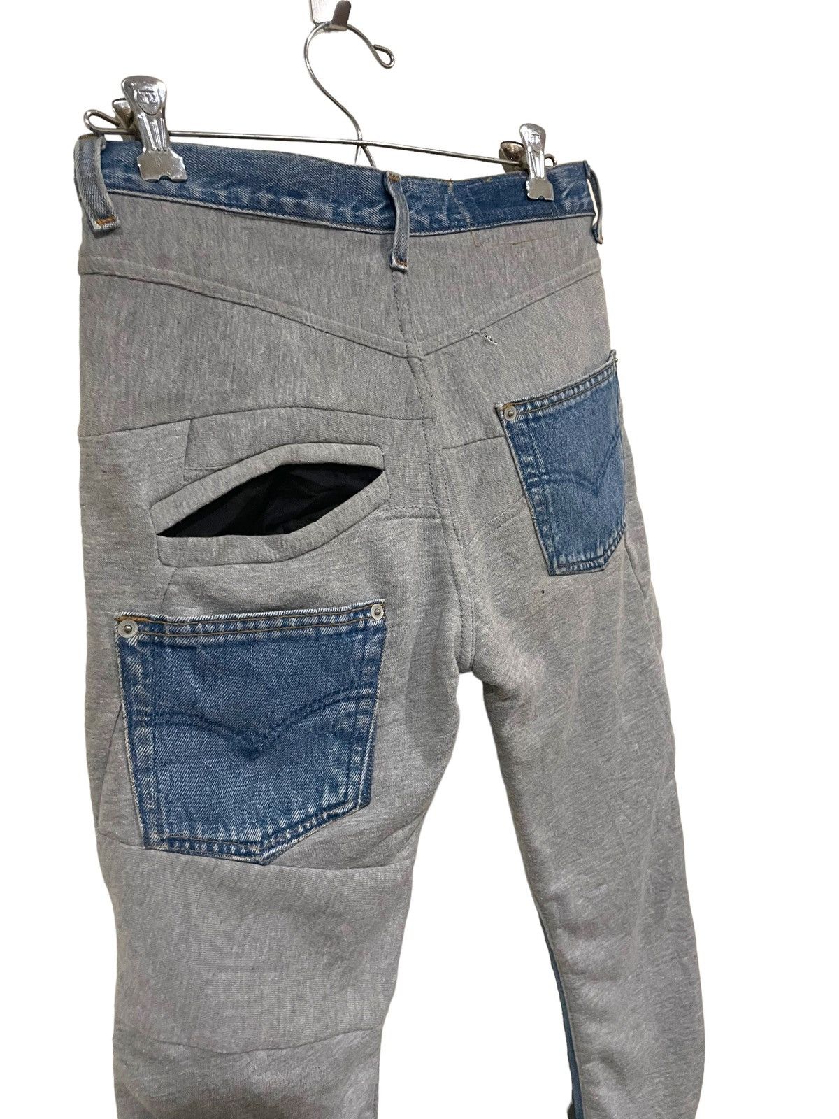 Levi's × Vinti Andrews Vinti Andrews x Levis Collab Rework Distressed Skinny Jeans Size US 28 / EU 44 - 11 Thumbnail