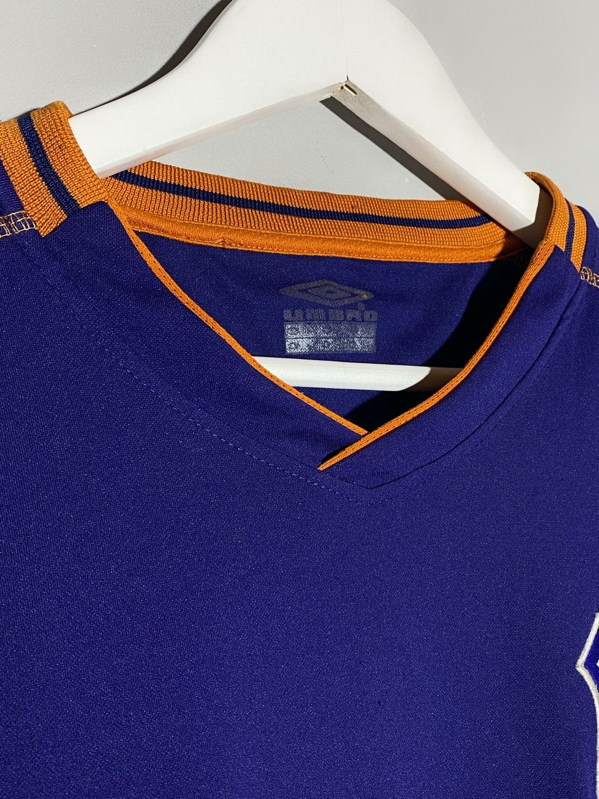 Umbro Umbro Heerenveen 2004/05 Away Football Shirt Jersey Size US XL / EU 56 / 4 - 6 Thumbnail