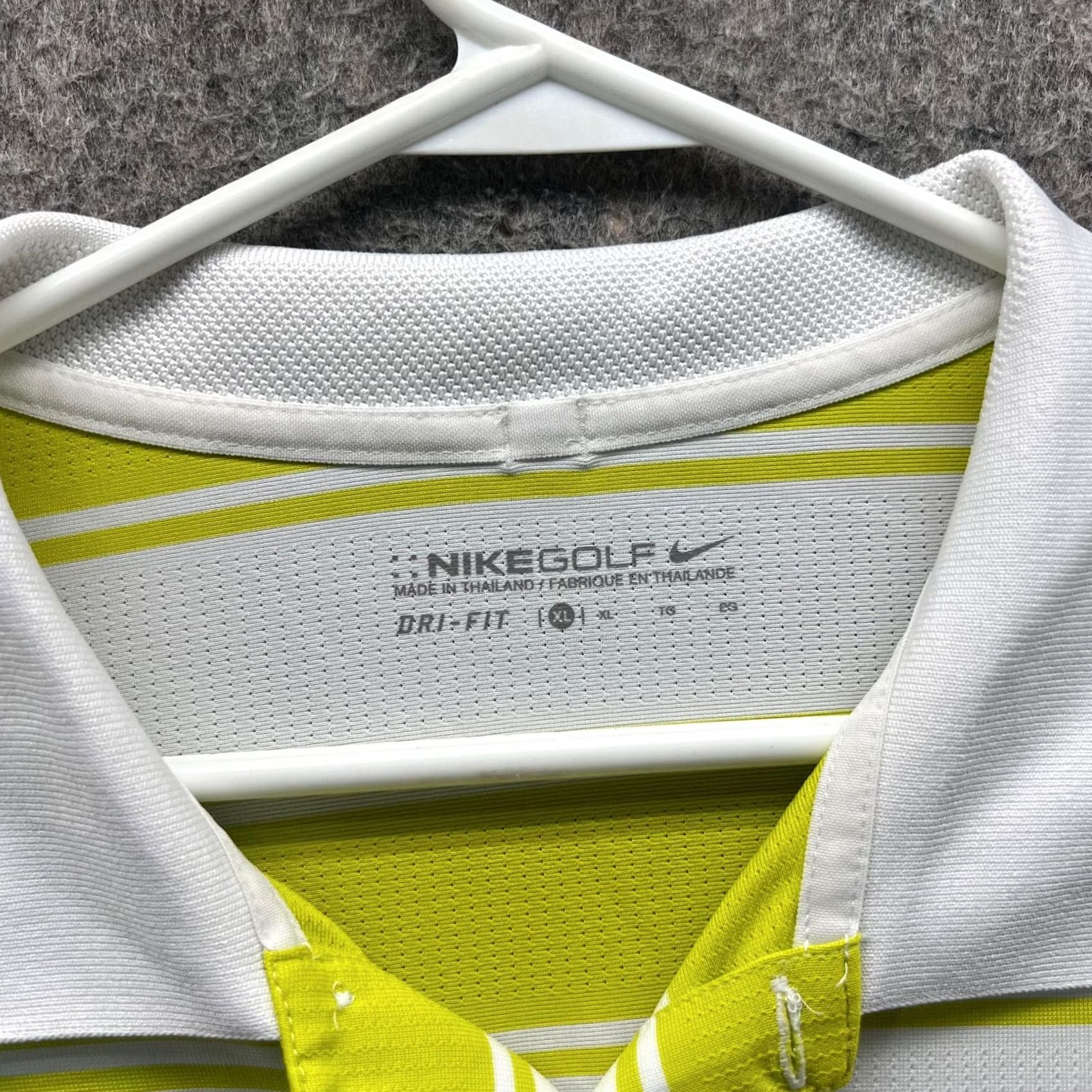 Nike VINTAGE Nike Polo Shirt Men XL White Green Striped Dri-Fit Performance Golf Nike Dri-FIT Shirt Boys Size US XL / EU 56 / 4 - 2 Thumbnail
